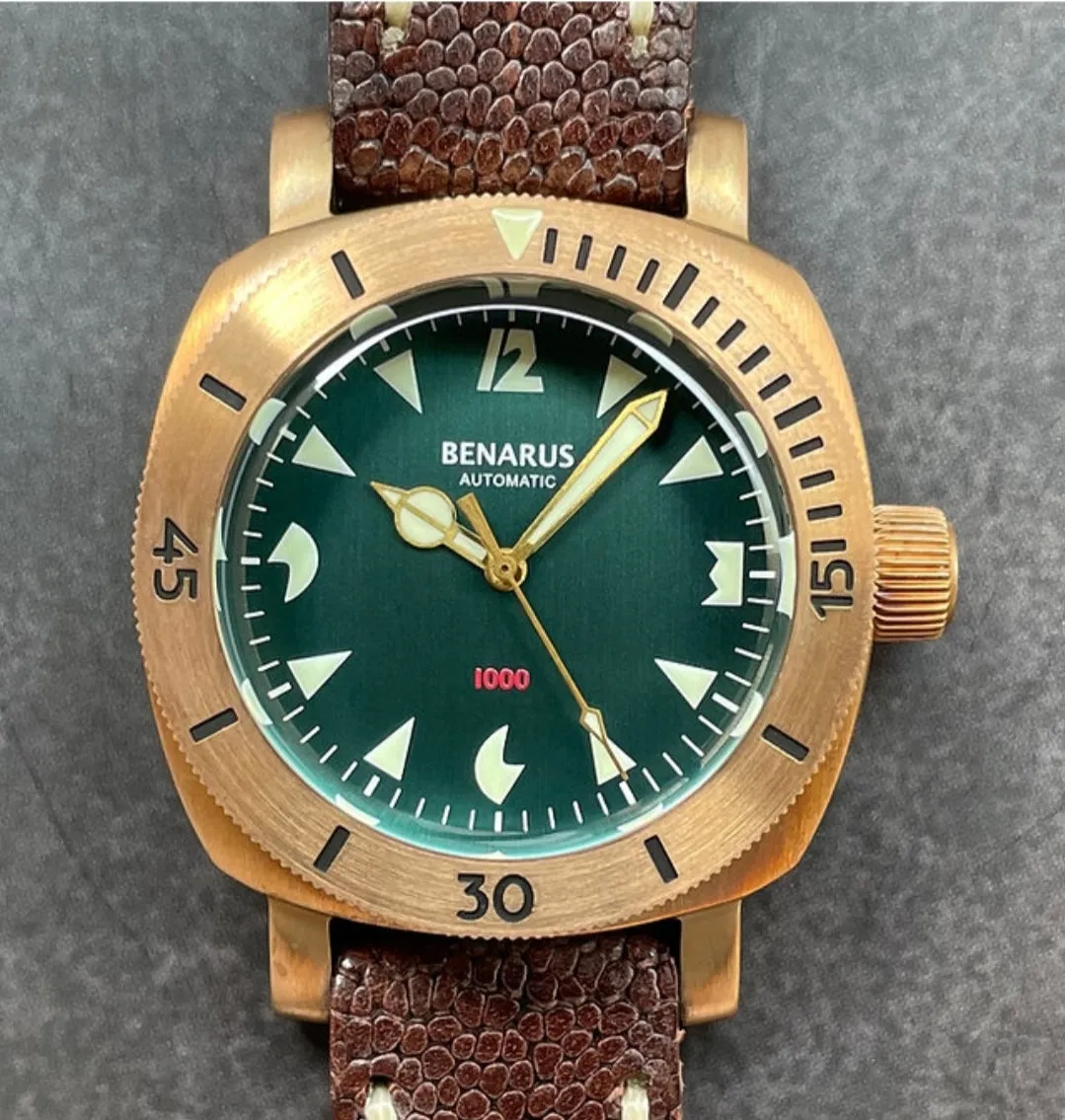 Benarus Moray Watch 38 bronze brushed teal C3 lume