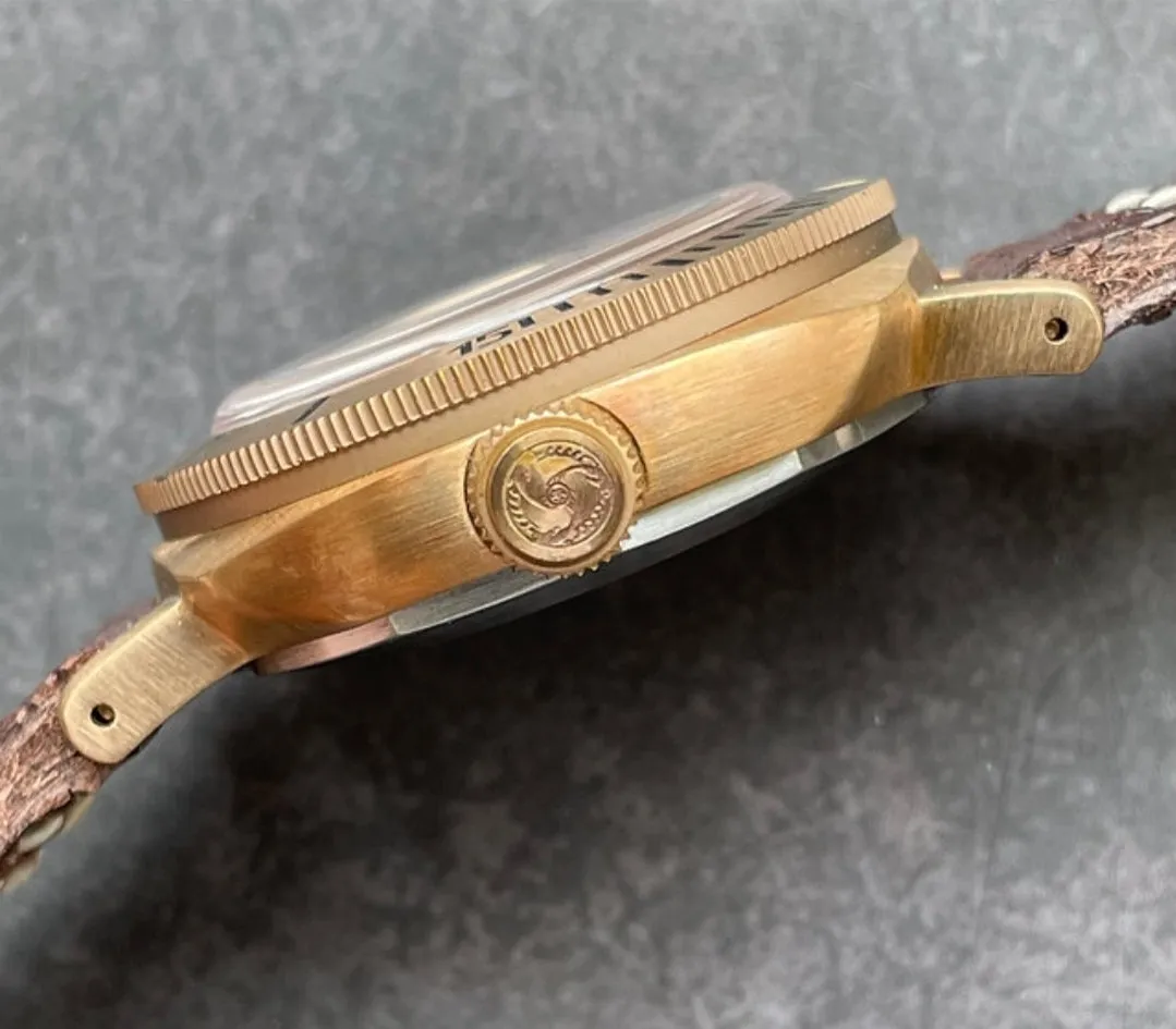 Benarus Moray Watch 38 bronze brushed white vintage lume