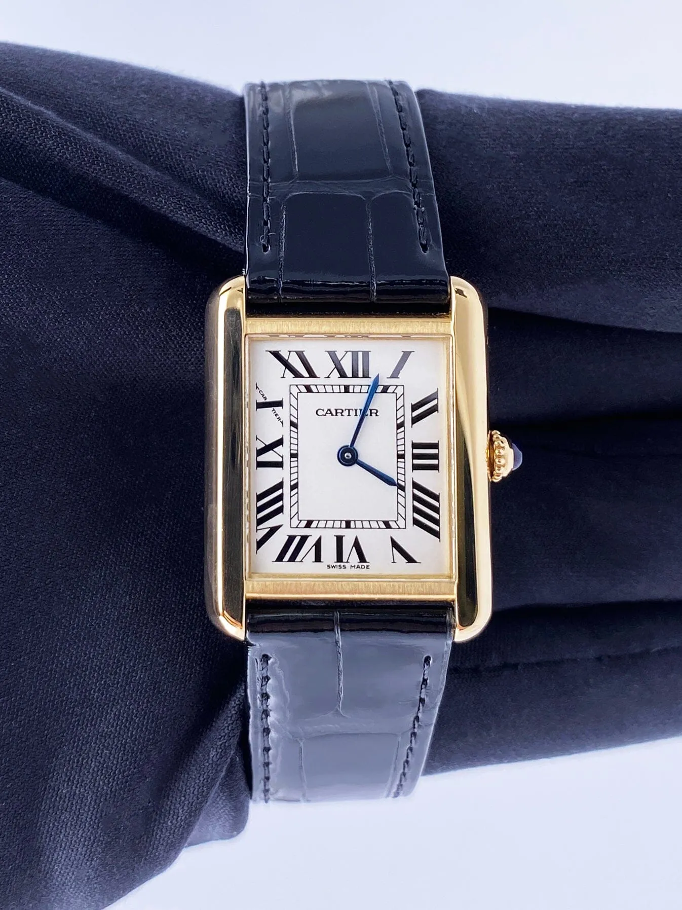 Cartier Tank Solo W1018755 18K Yellow Gold Ladies Watch