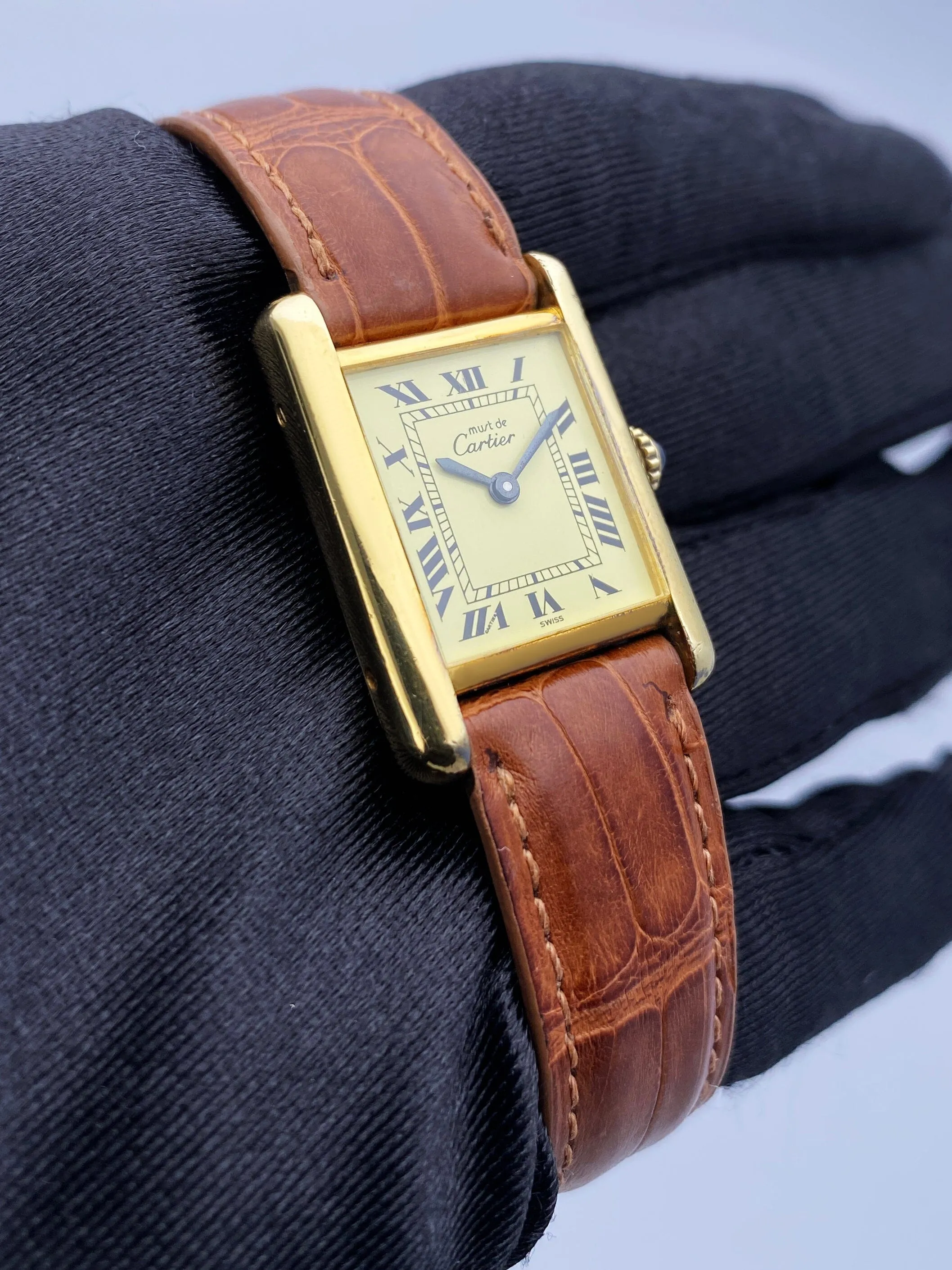 Cartier Vermeil Tank Must 925 18K Yellow Gold Ladies Watch