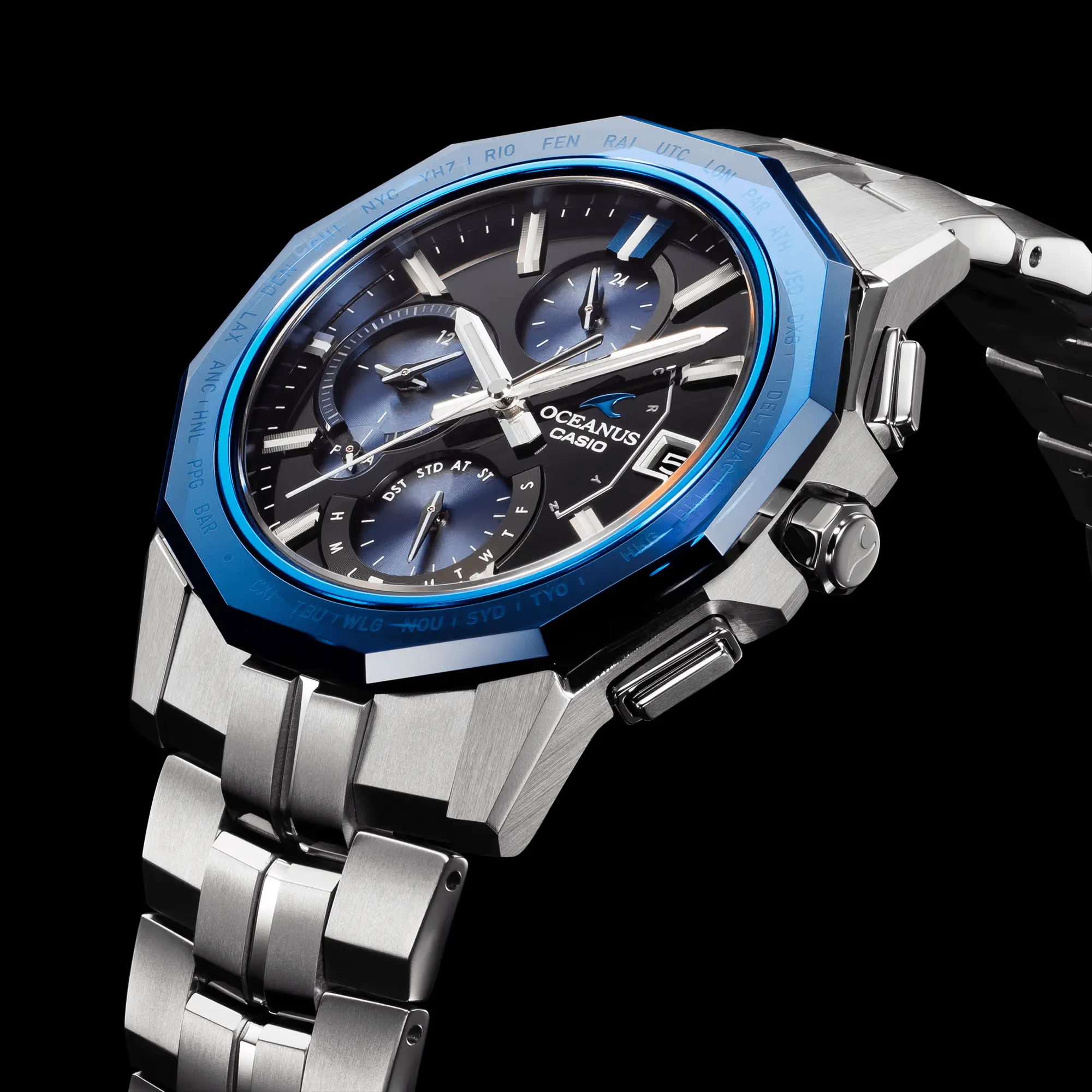 Casio Oceanus Manta Black-Blue 42.5mm Titanium Men's Watch OCWS6000-1A