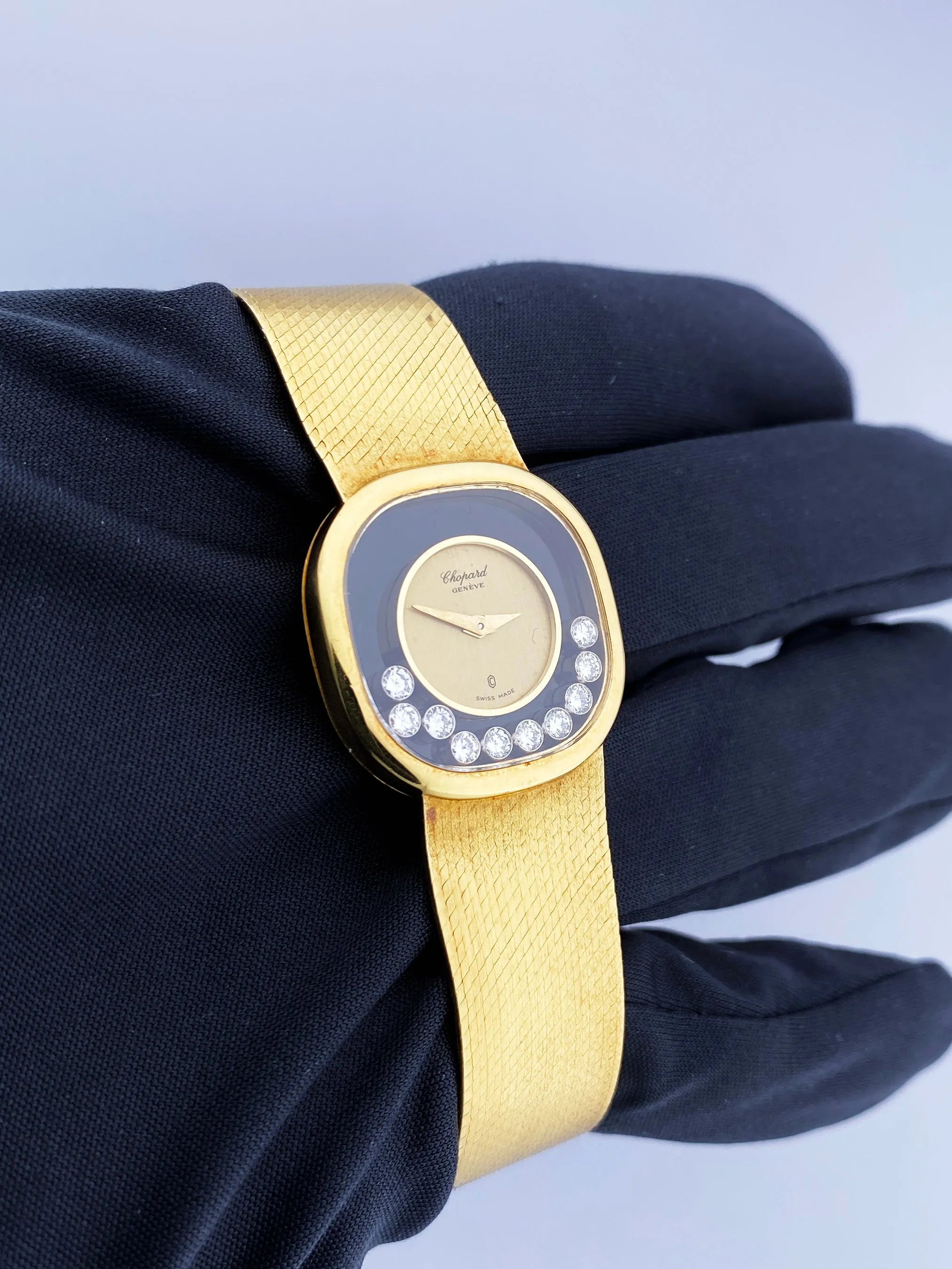 Chopard Happy Diamonds 5157 18K Yellow Gold Ladies Watch
