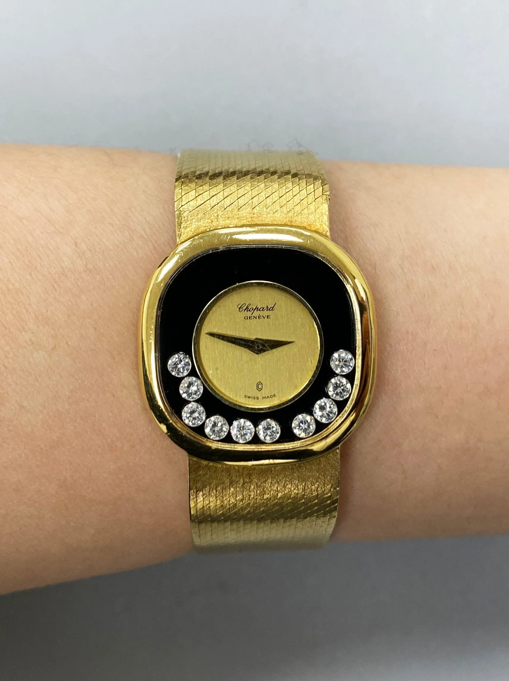 Chopard Happy Diamonds 5157 18K Yellow Gold Ladies Watch