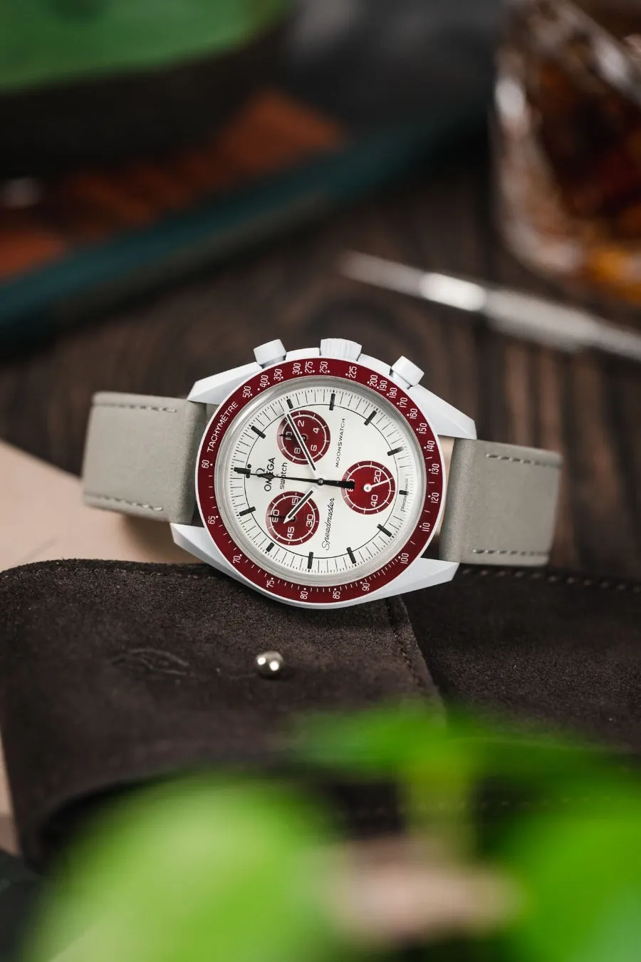 Hirsch OSIRIS Calf Leather with Nubuck Effect Watch Strap in GREY