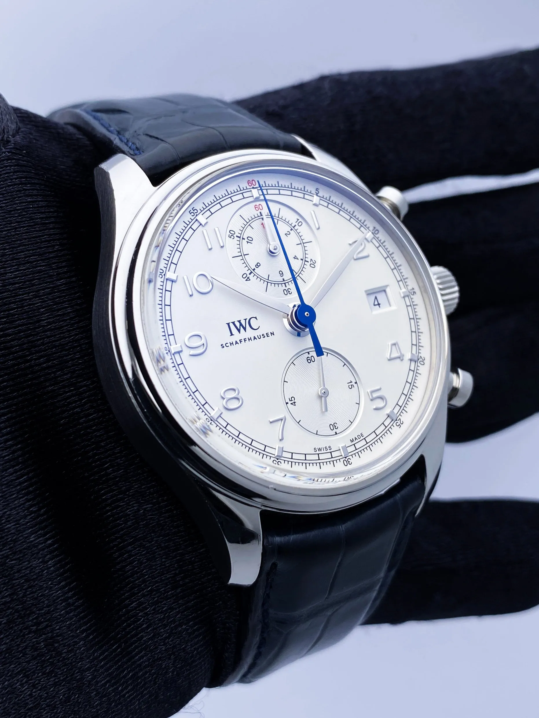 IWC Portugieser Chronograph Classic IW390403 Mens Watch Box Papers