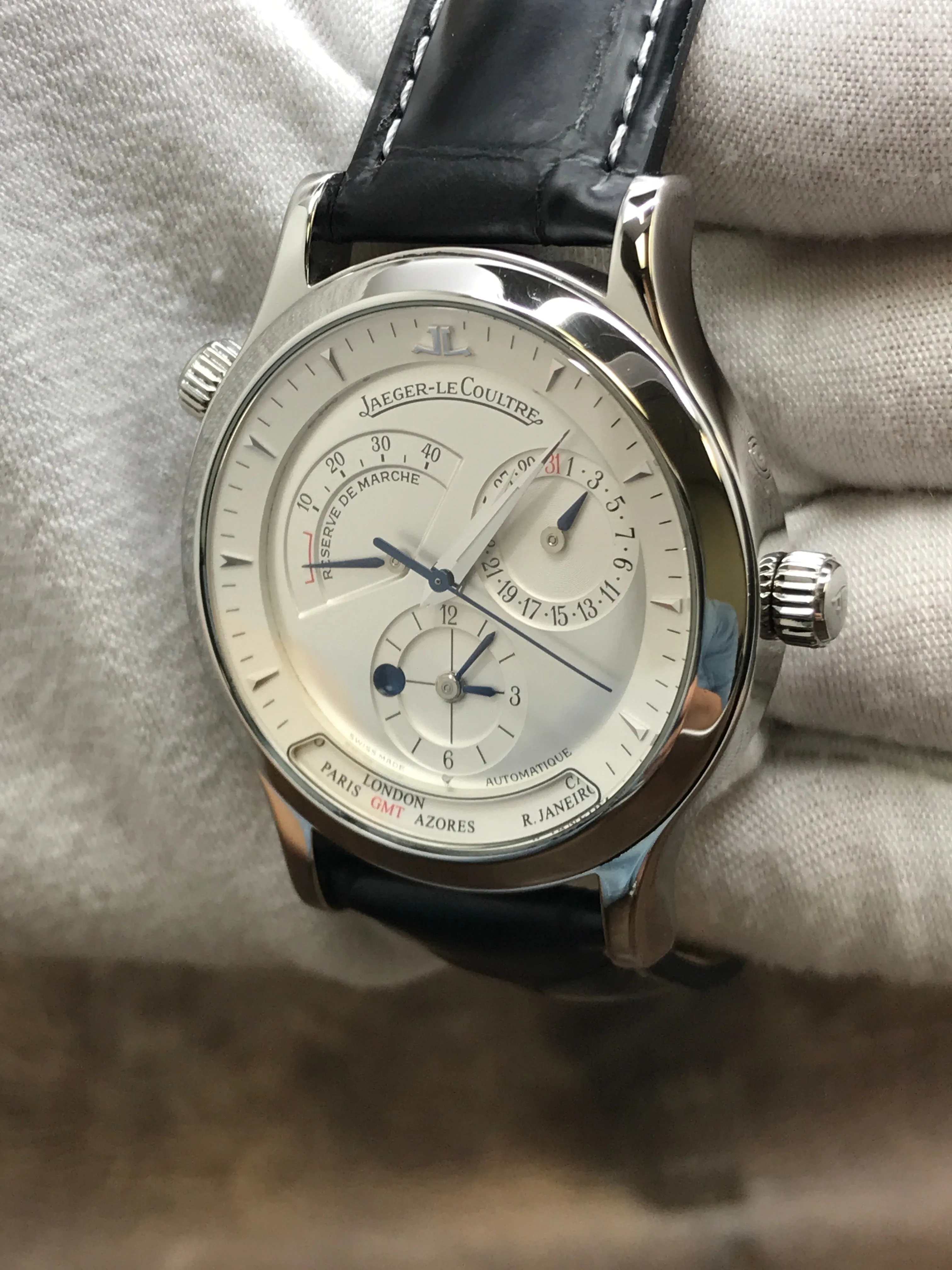 Jaeger-Lecoultre Master Geographic 142.8.92 Silver Dial Automatic Men's Watch