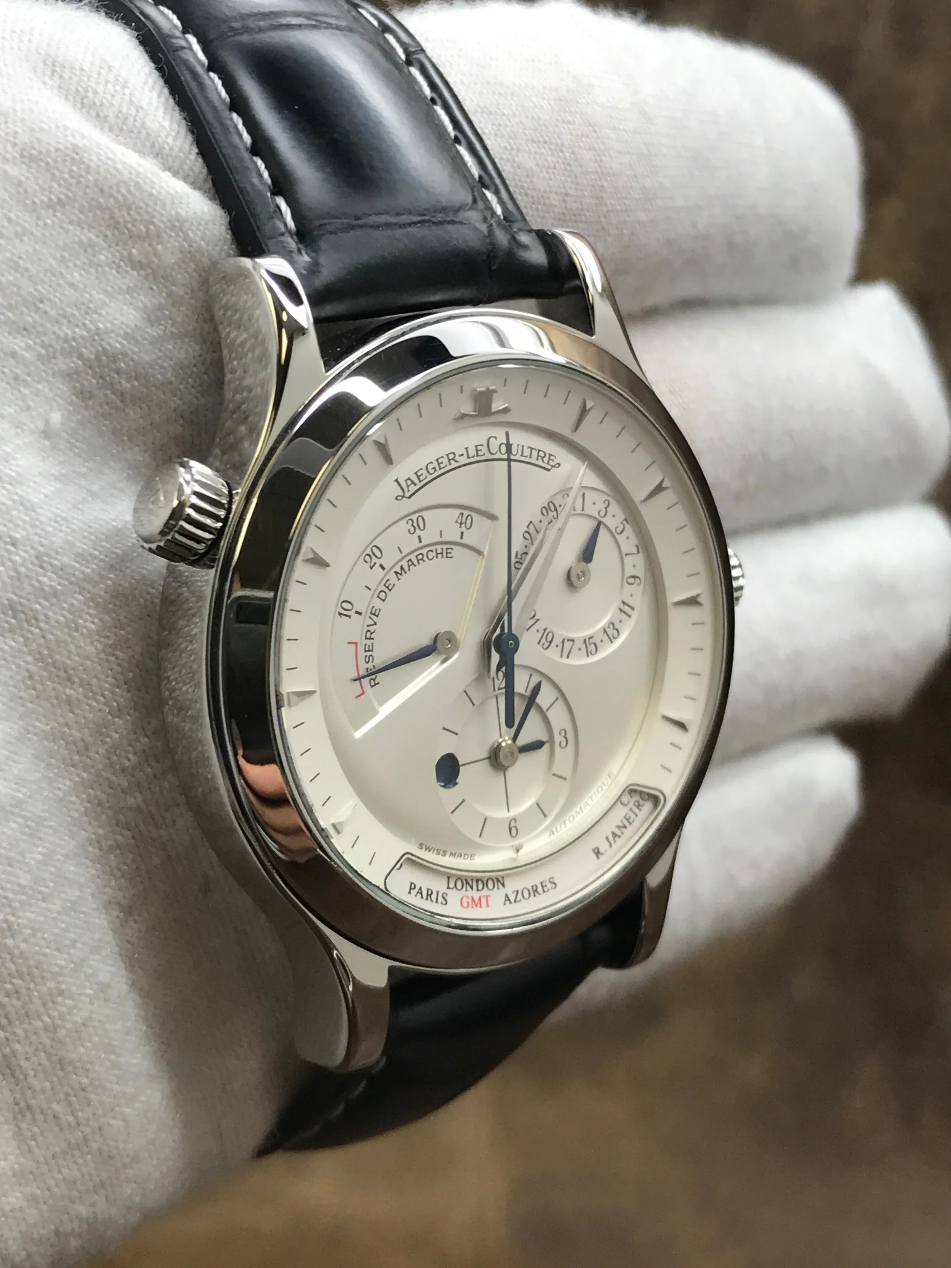 Jaeger-Lecoultre Master Geographic 142.8.92 Silver Dial Automatic Men's Watch