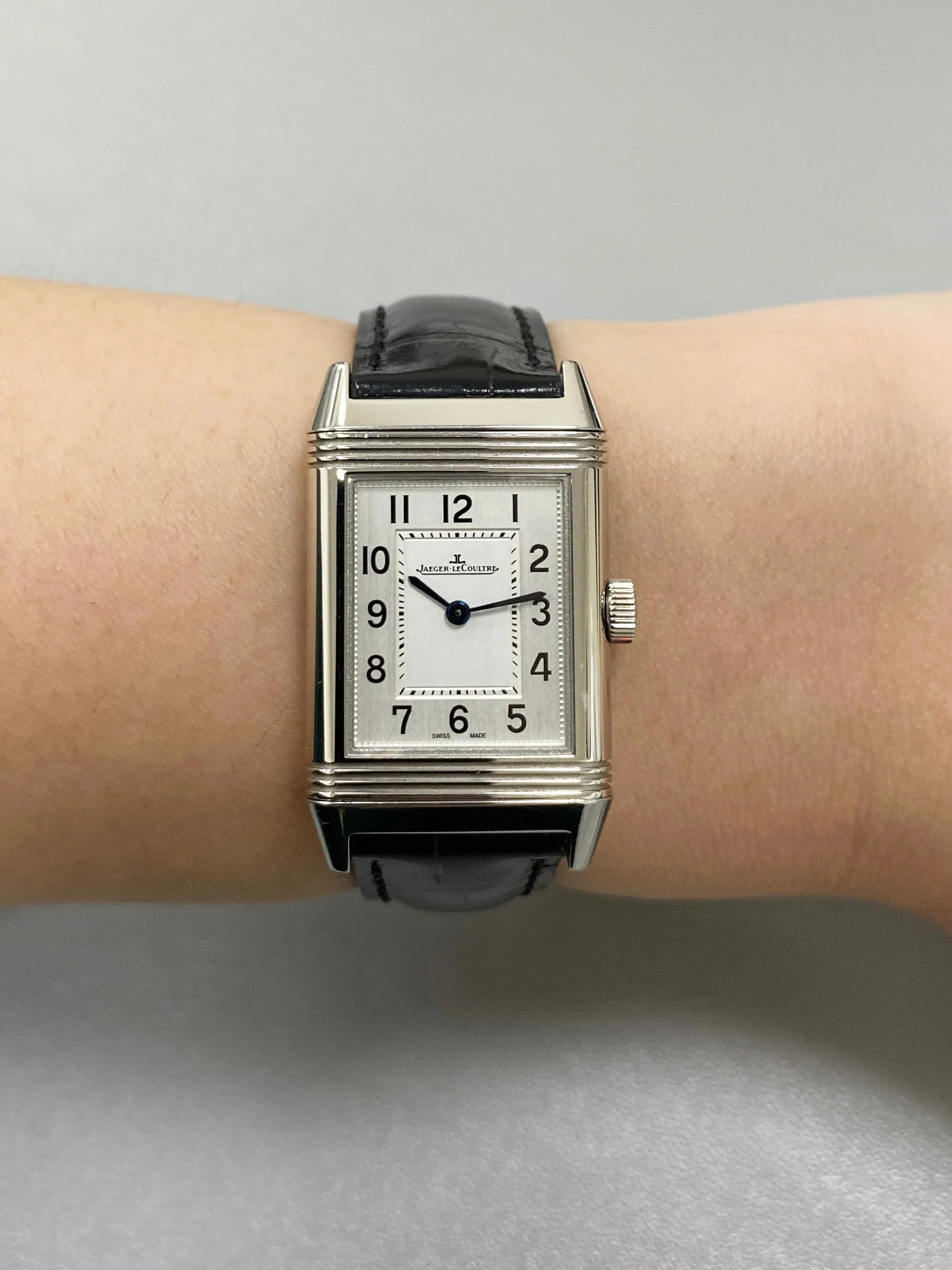 Jaeger-LeCoultre Reverso Classic Q2618540 Small Ladies Watch Box Papers