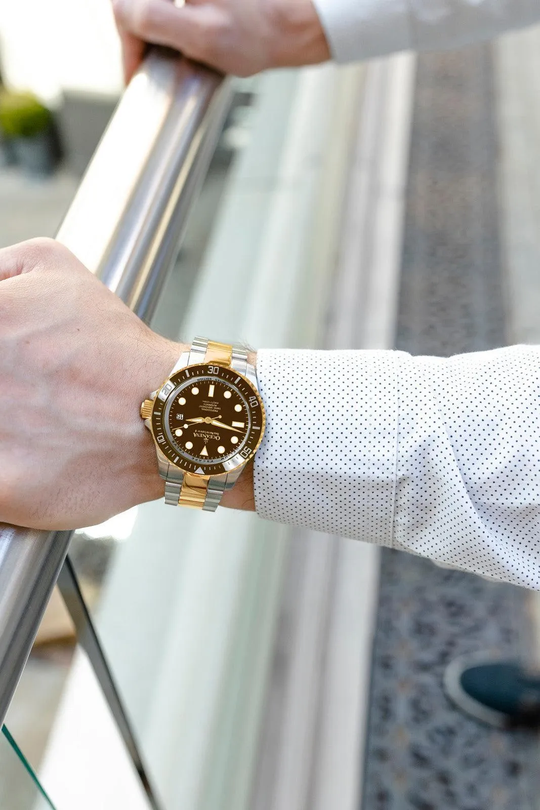 Oceaneva Men's Deep Marine Explorer II 1250M Pro Diver Watch Brown Yellow Gold