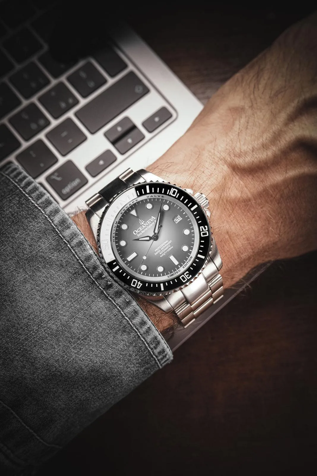 Oceaneva Men's Deep Marine Explorer II 1250M Pro Diver Watch Gray Fade Dial