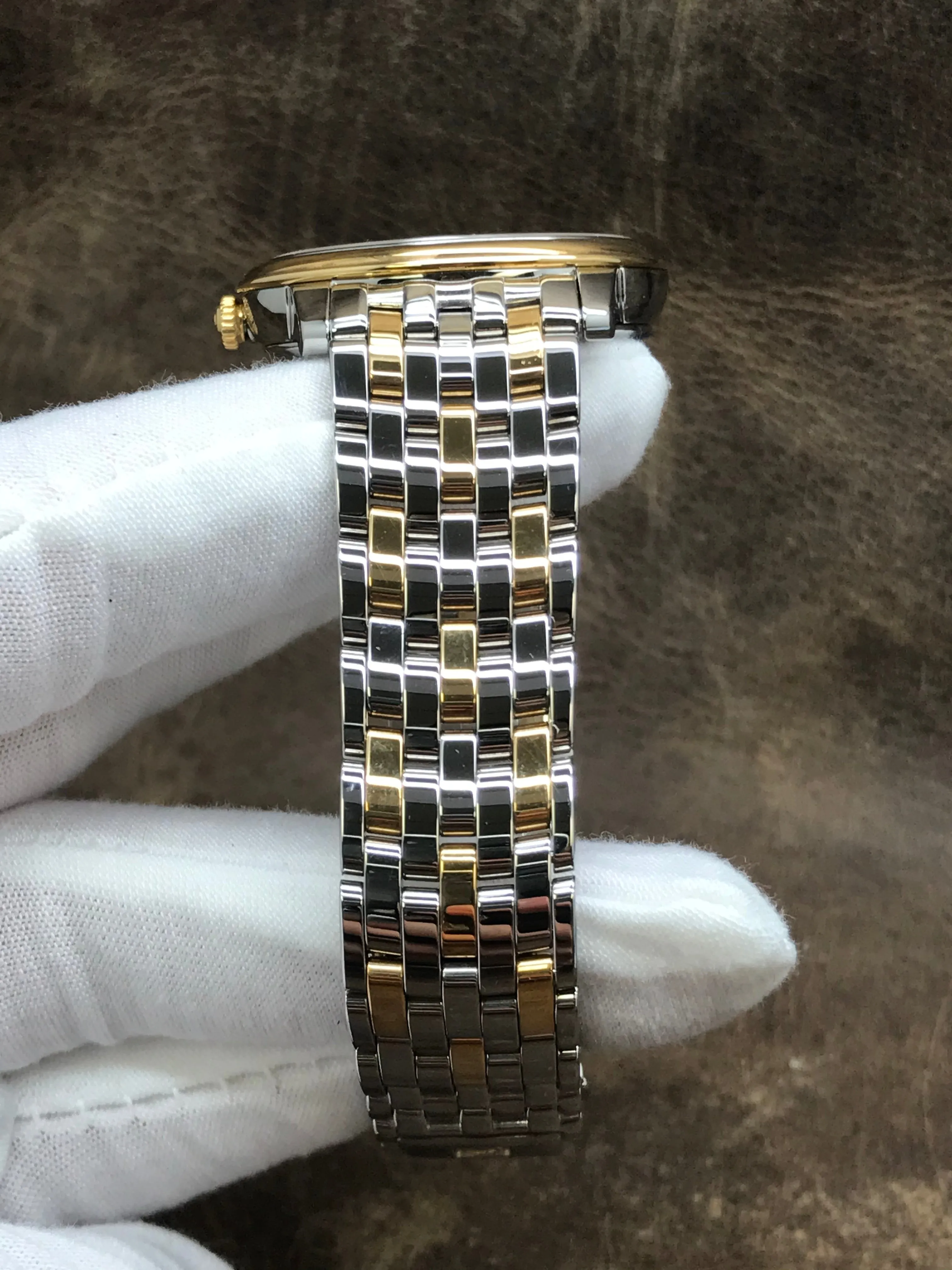 Omega De Ville Prestige Co-Axial 424.20.37.20.08.001 Champagne Dial Automatic Watch
