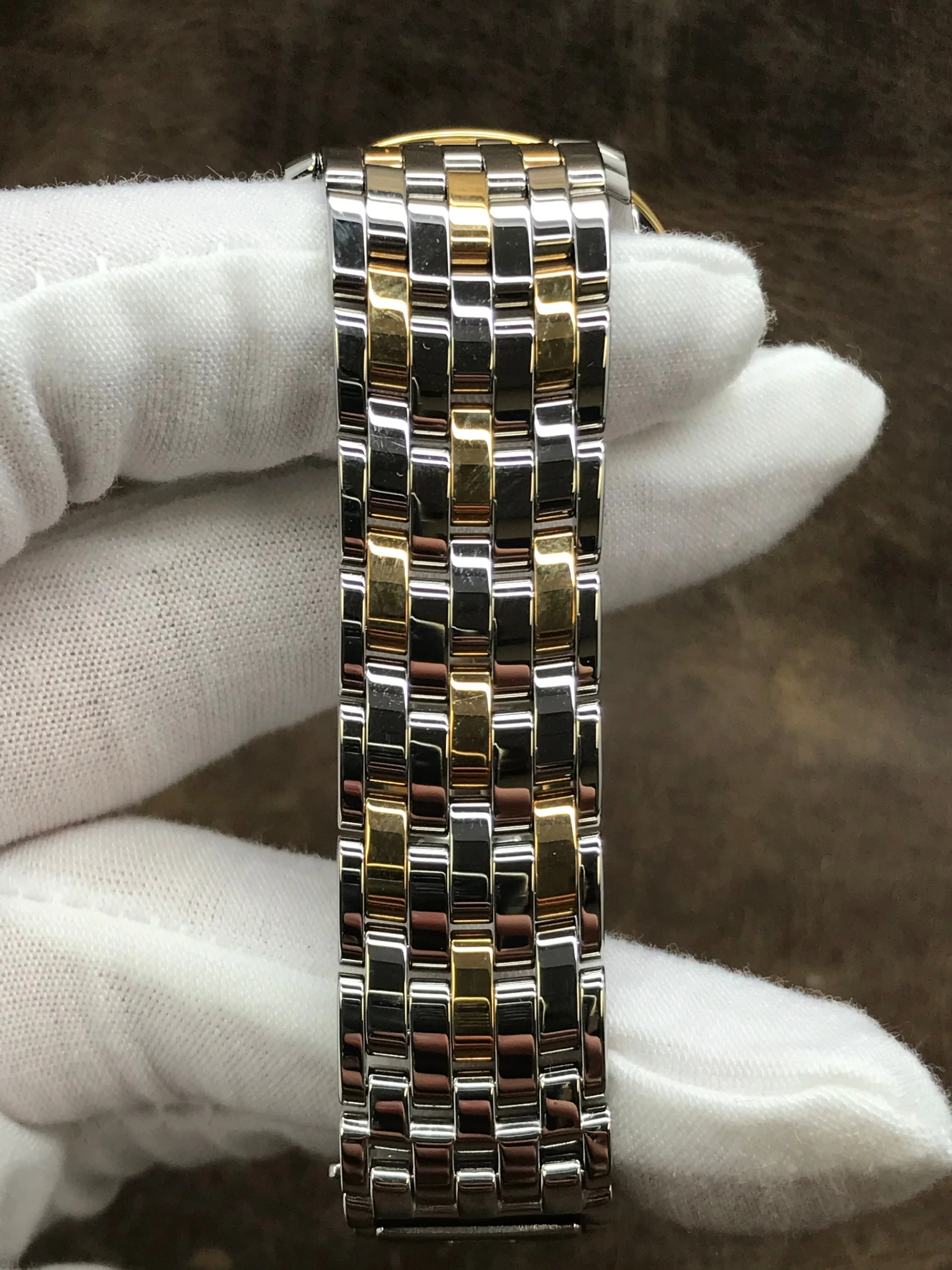 Omega De Ville Prestige Co-Axial 424.20.37.20.08.001 Champagne Dial Automatic Watch