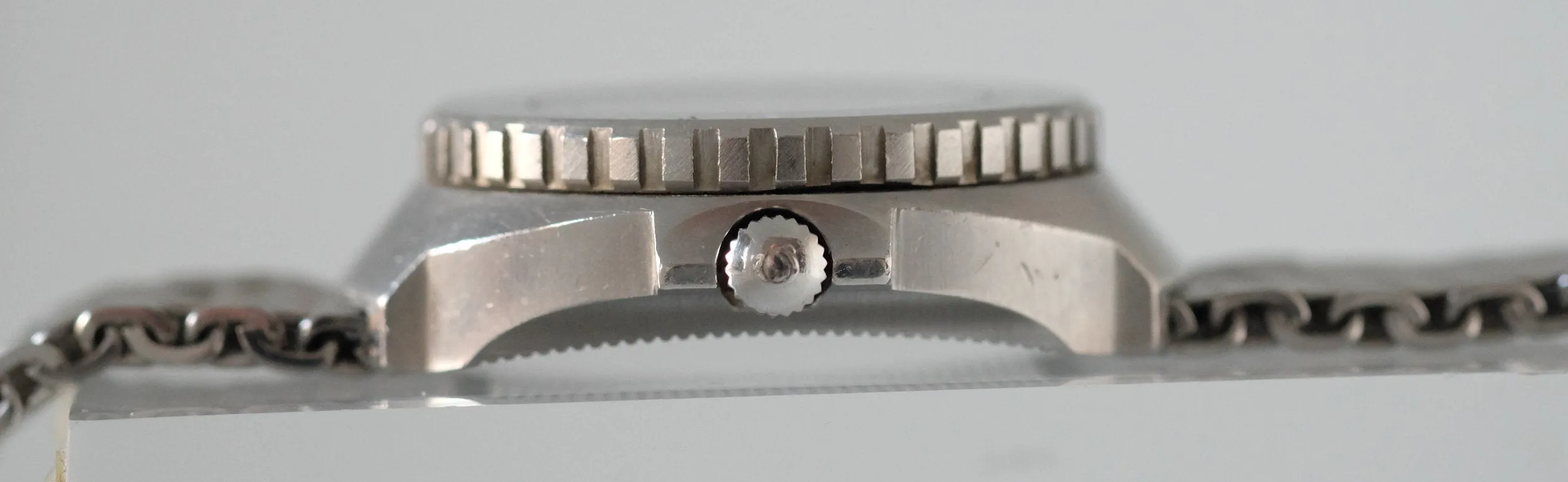 Omega "Seamaster" 1000m/3300FT Professional