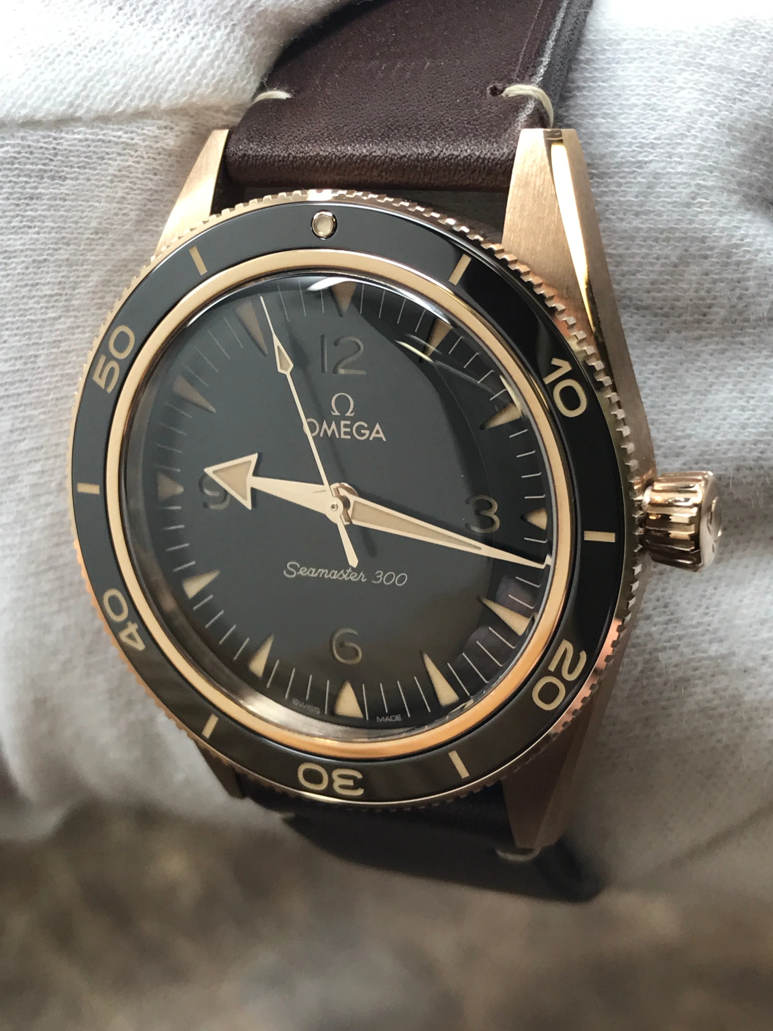 Omega Seamaster 300 234.92.41.21.10.001 Black Dial Automatic Men's Watch