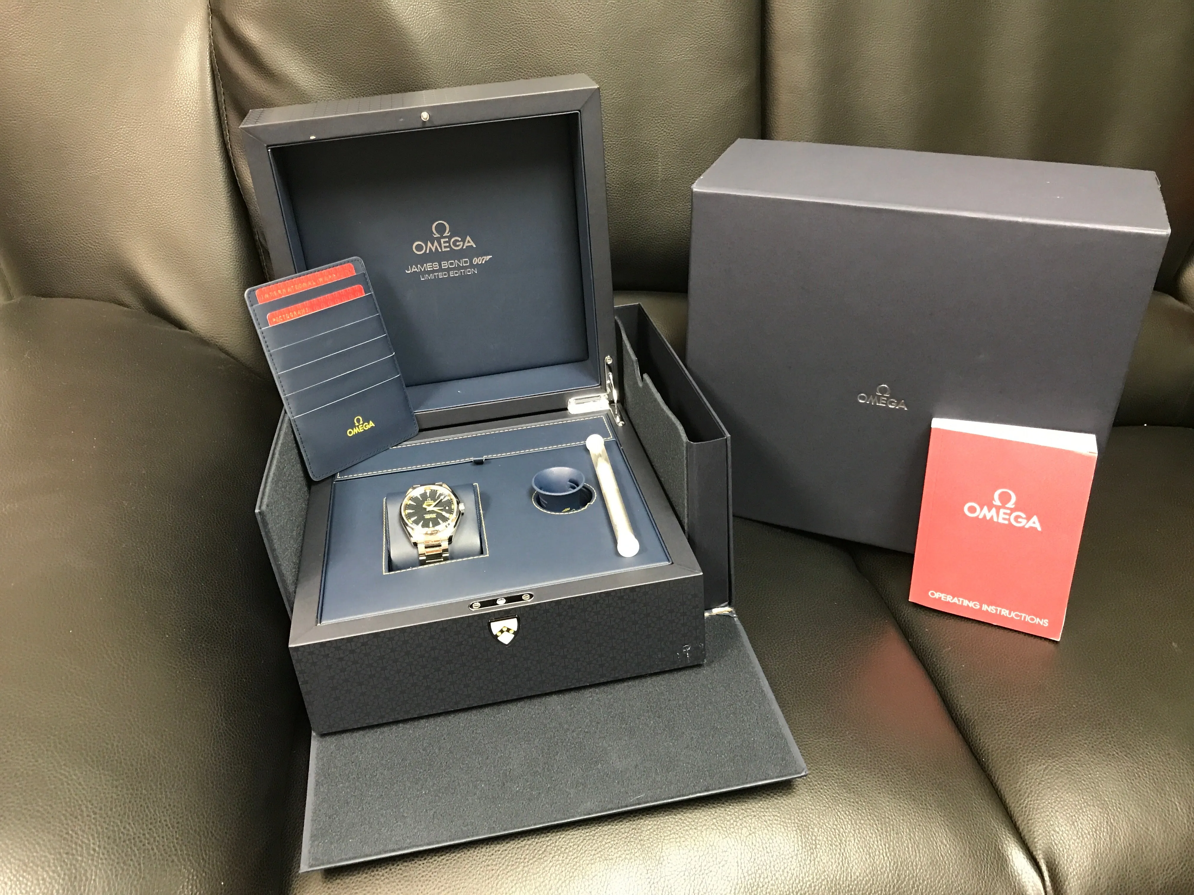 Omega Seamaster Aqua Terra James Bond Spectre L.E 231.10.42.21.03.004 Blue Dial Automatic Men's Watch