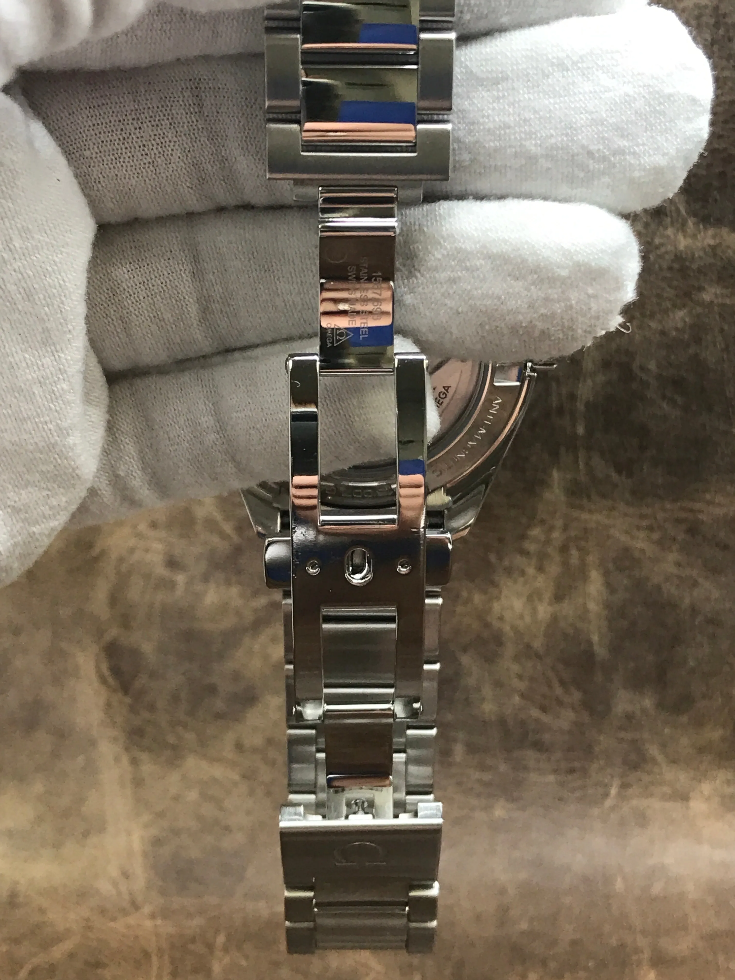 Omega Seamaster Aqua Terra James Bond Spectre L.E 231.10.42.21.03.004 Blue Dial Automatic Men's Watch