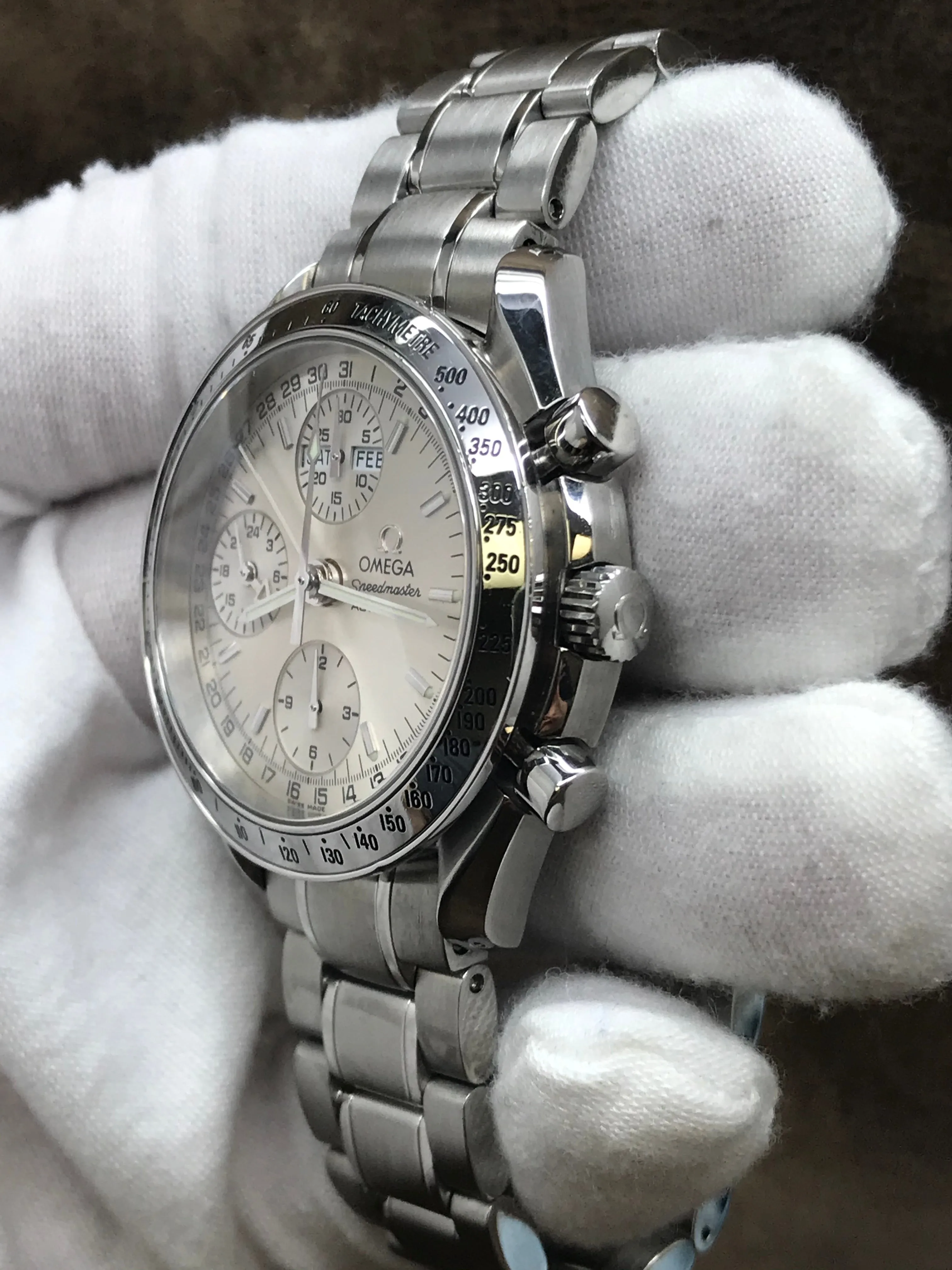 Omega Speedmaster Day-Date 3523.30.00 Silver Dial Automatic Men's Watch