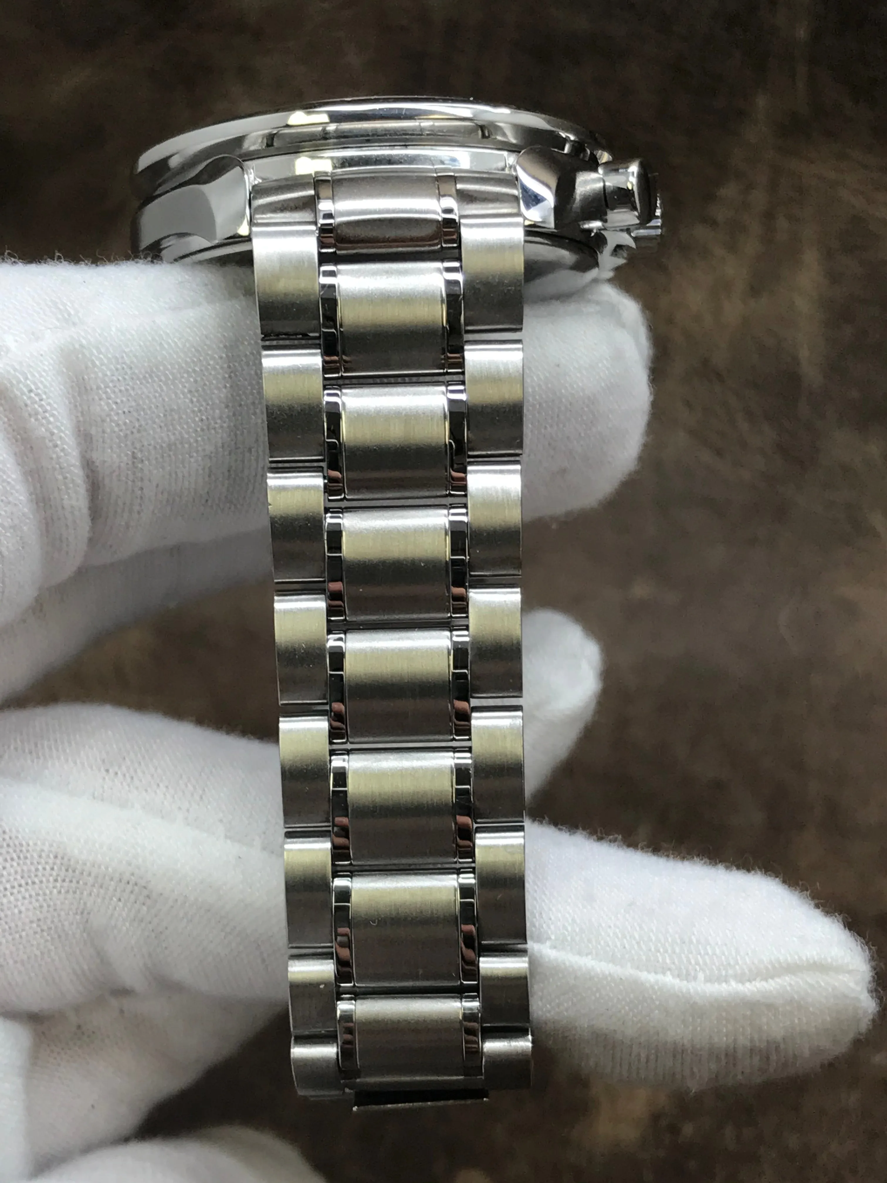Omega Speedmaster Day-Date 3523.30.00 Silver Dial Automatic Men's Watch