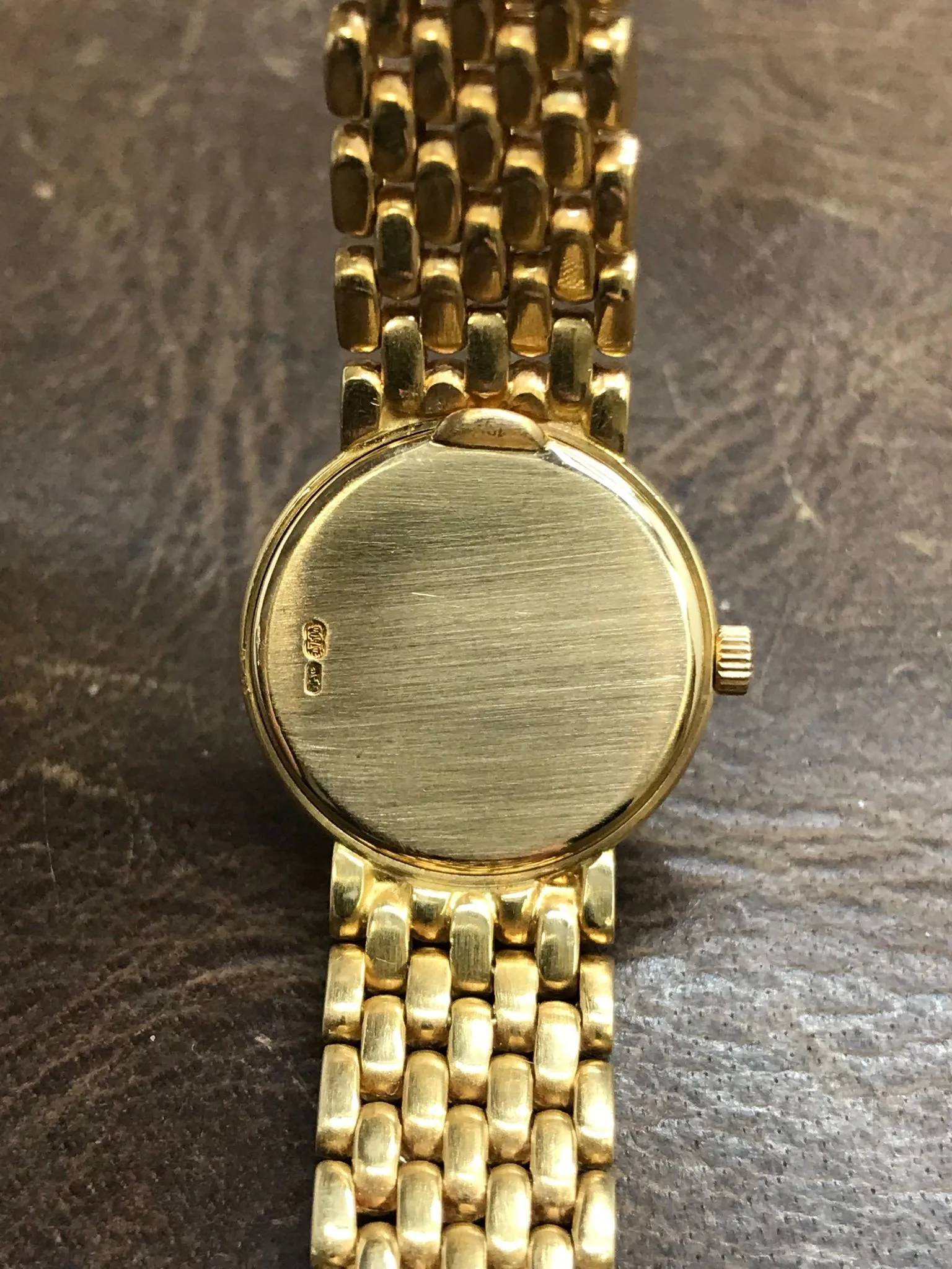 Patek Philippe Calatrava 4707/11 Mother of Pearl Diamond Dial Quartz Women's Watch