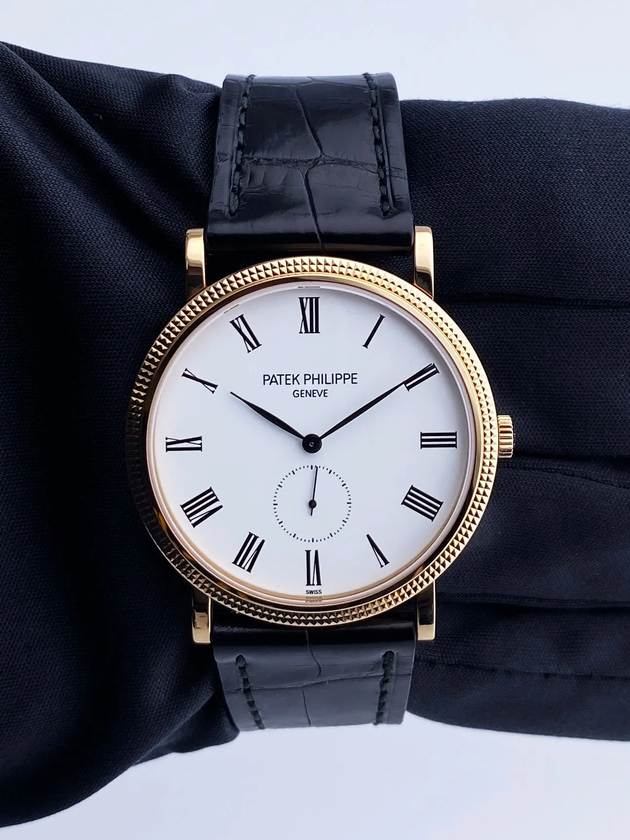 Patek Philippe Calatrava 5119R 18K Rose Gold Mens Watch Papers