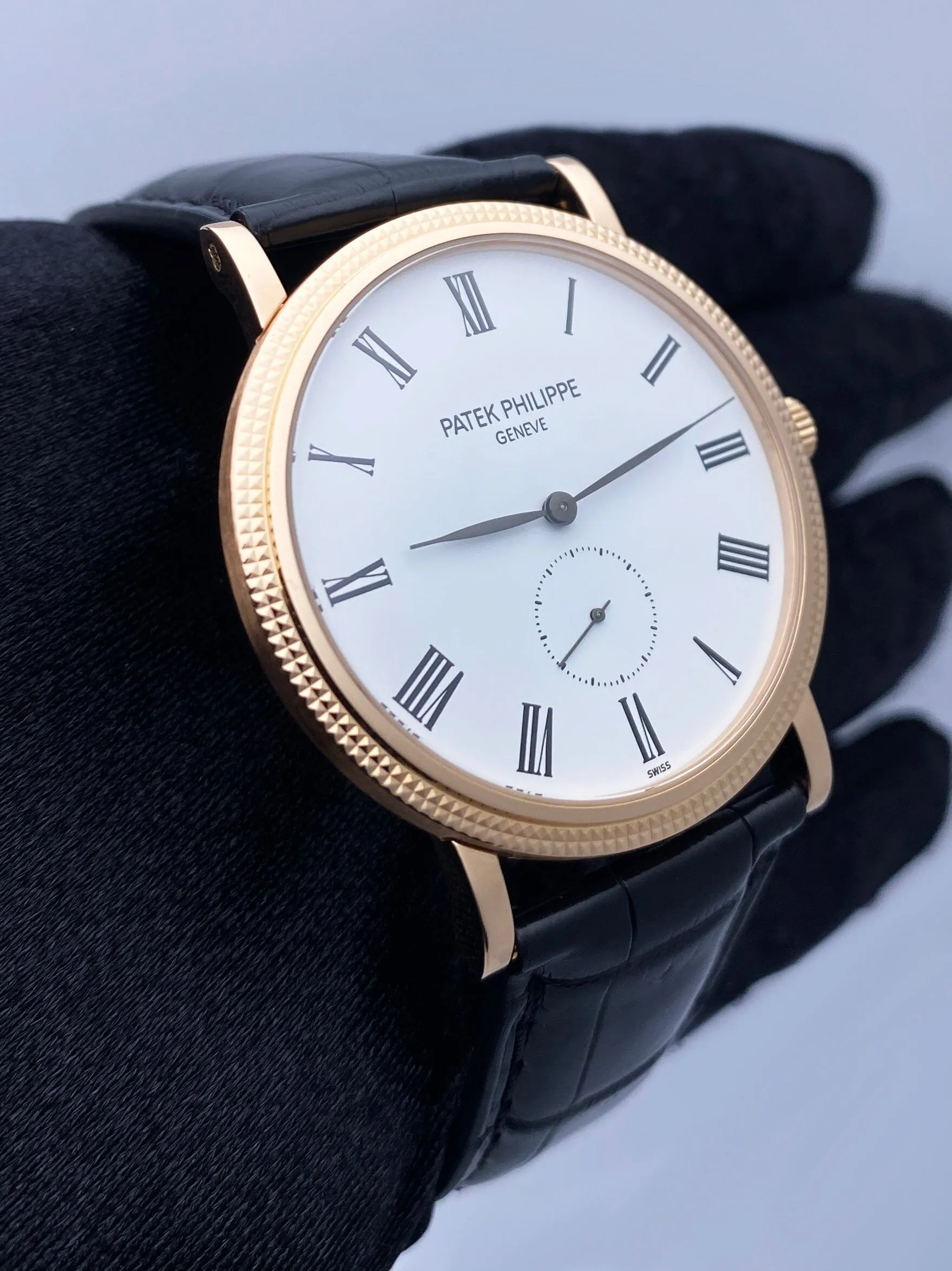 Patek Philippe Calatrava 5119R 18K Rose Gold Mens Watch