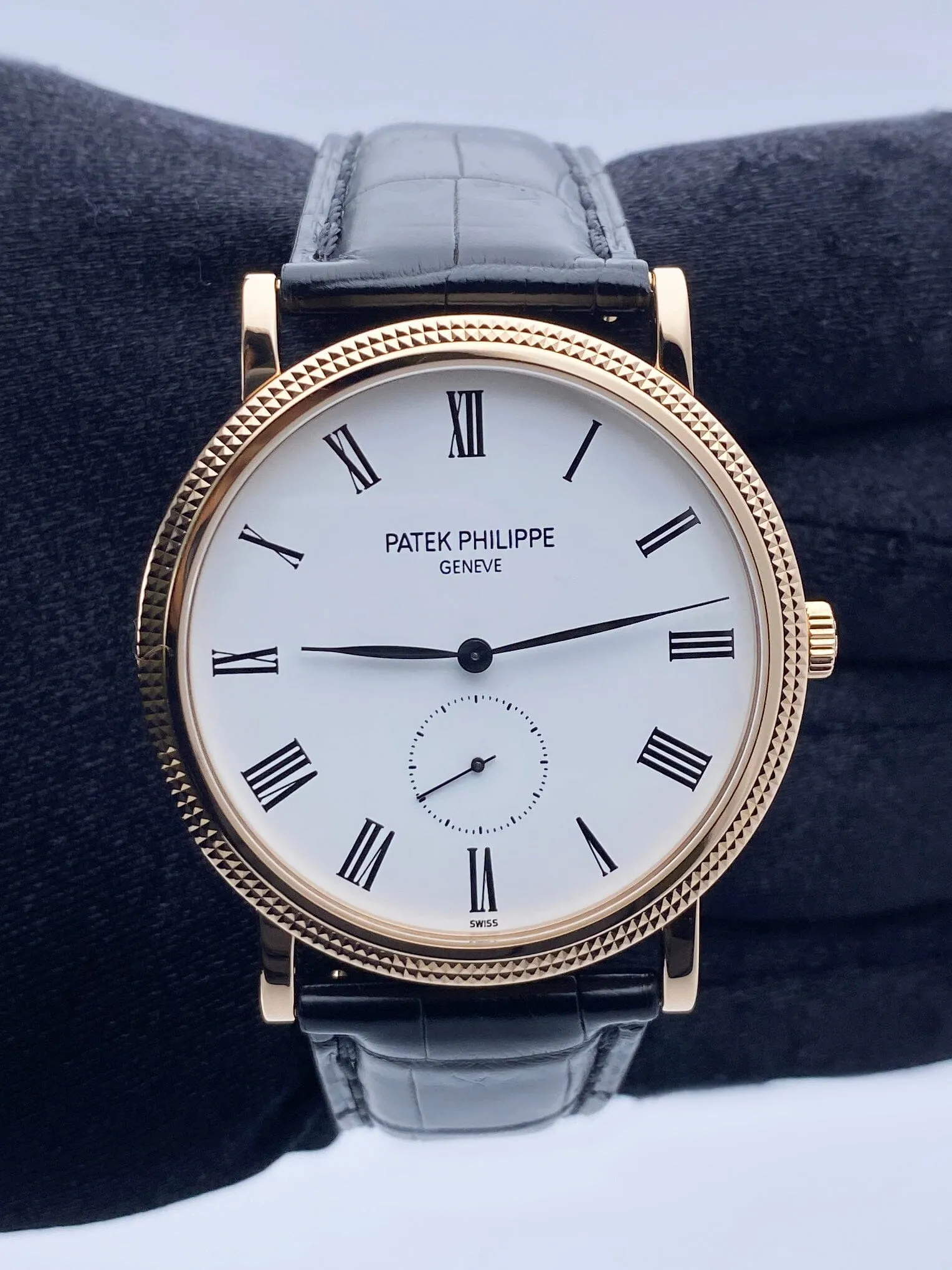 Patek Philippe Calatrava 5119R 18K Rose Gold Mens Watch