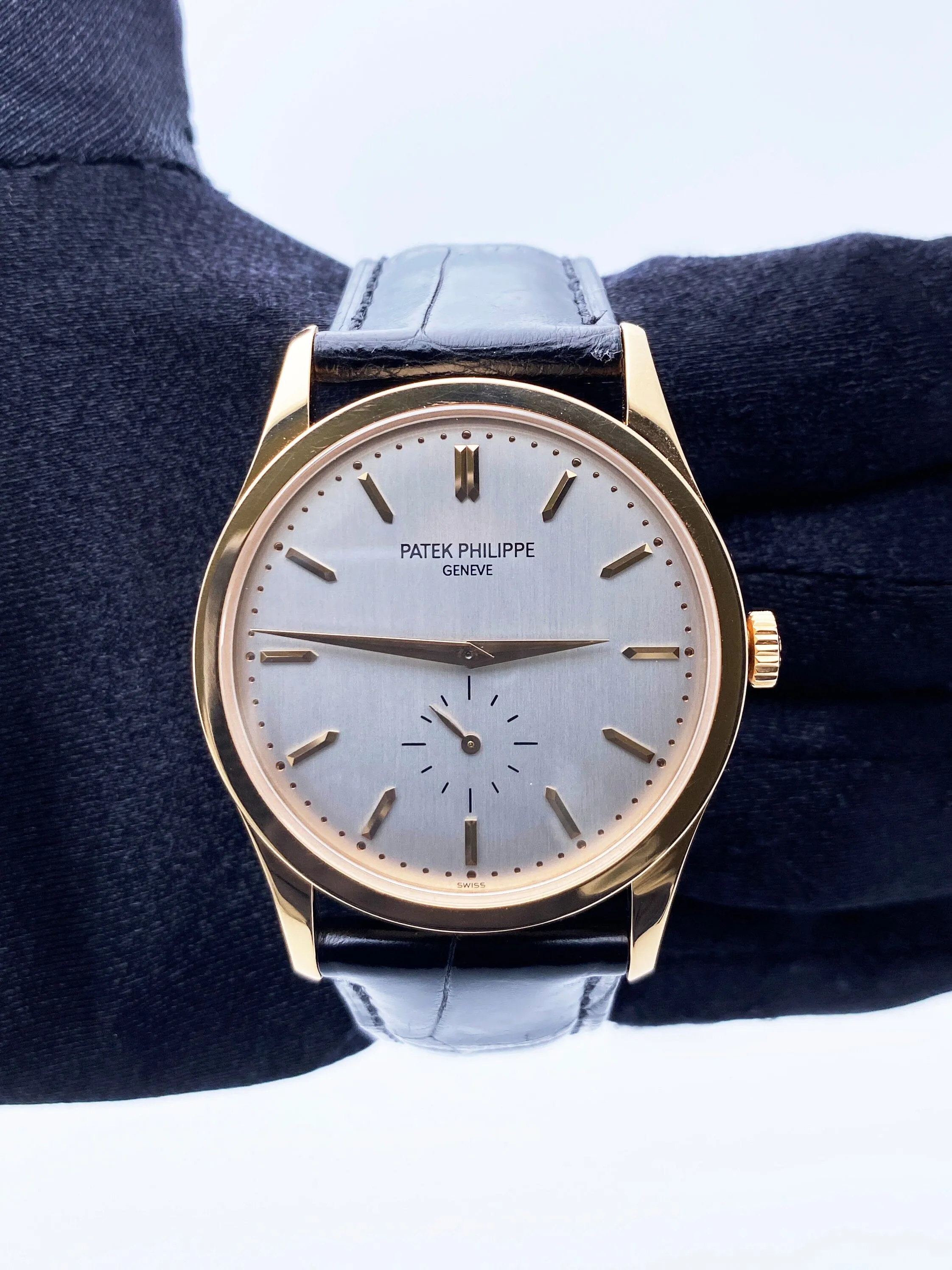 Patek Philippe Calatrava 5196R 18K Rose Gold Mens Watch With Box Papers