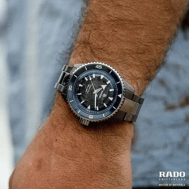 RADO Captain Cook Plasma High-Tech Ceramic 43mm Men's Watch R32128202