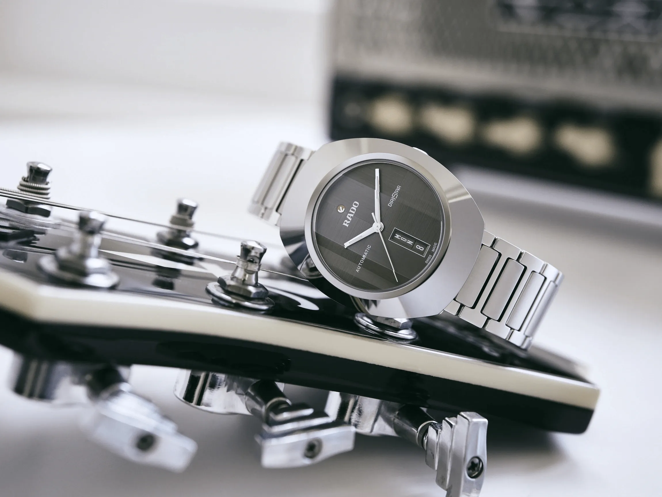 Rado DiaStar Original 38mm Dark Grey Dial Ceramos Men's Watch R12160103