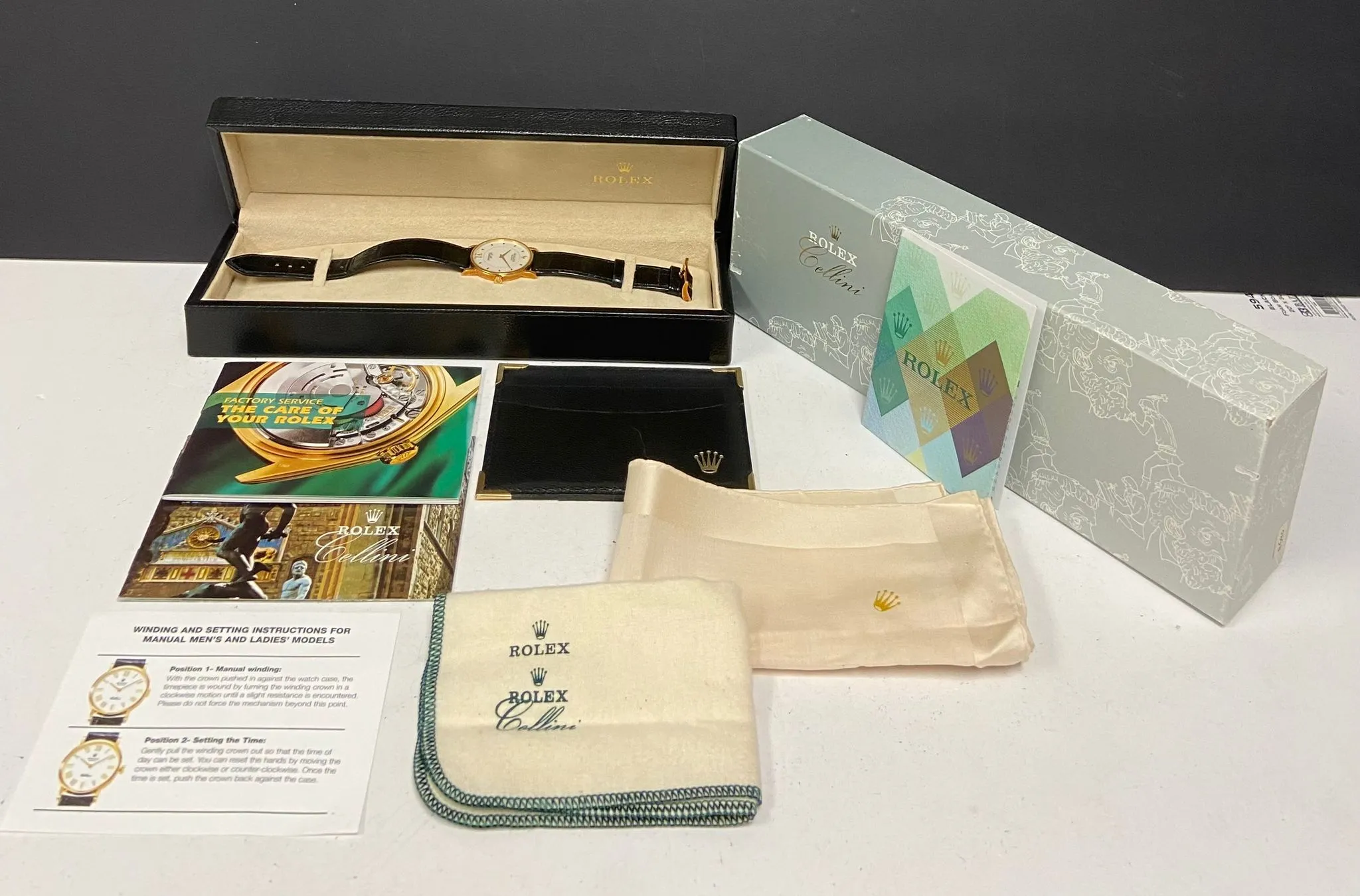 Rolex Cellini 18K Yellow Gold 5115 White Dial Manual Wind Watch