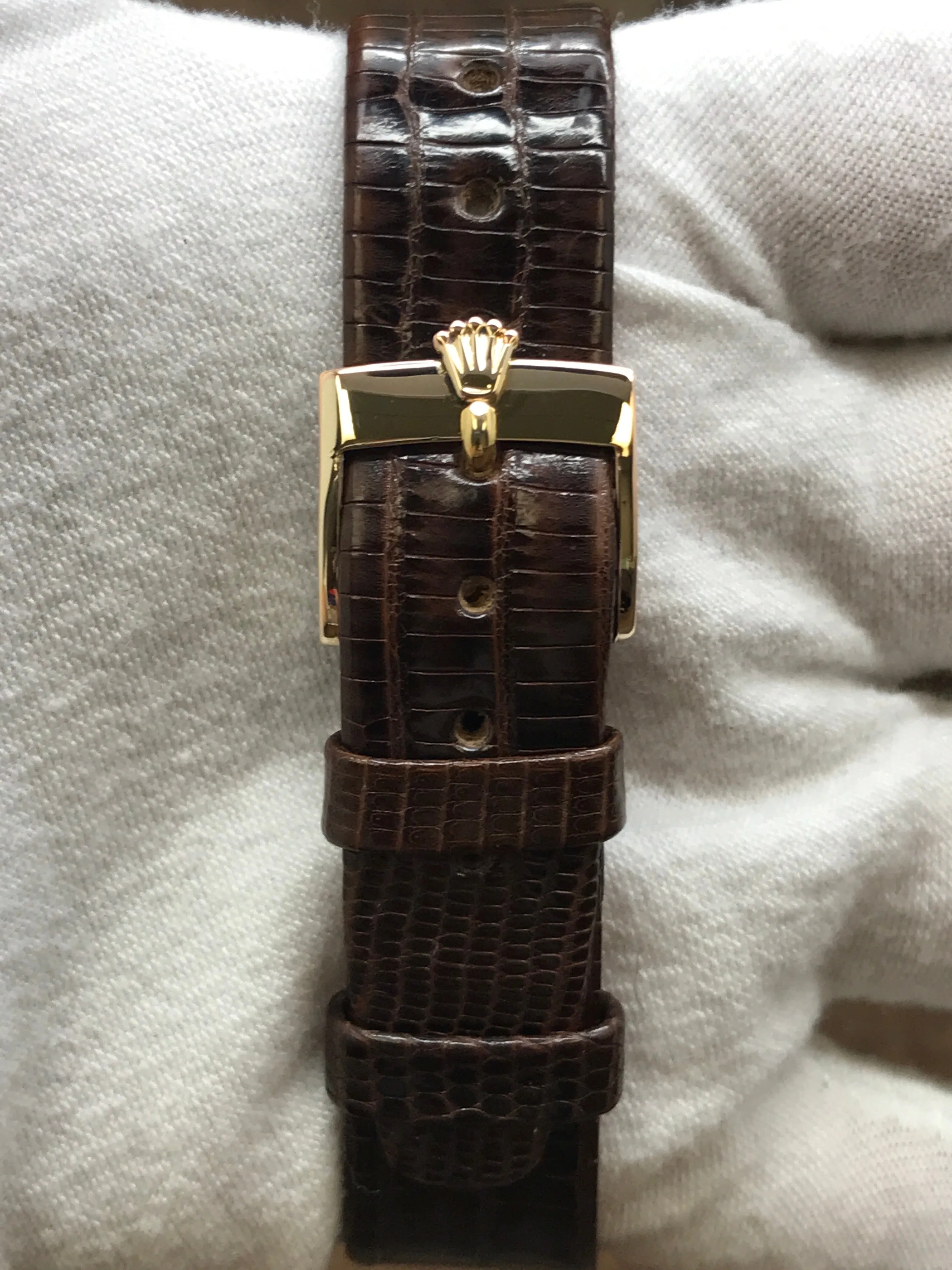 Rolex Cellini 4112 Champagne Dial Hand Wind Men's Watch
