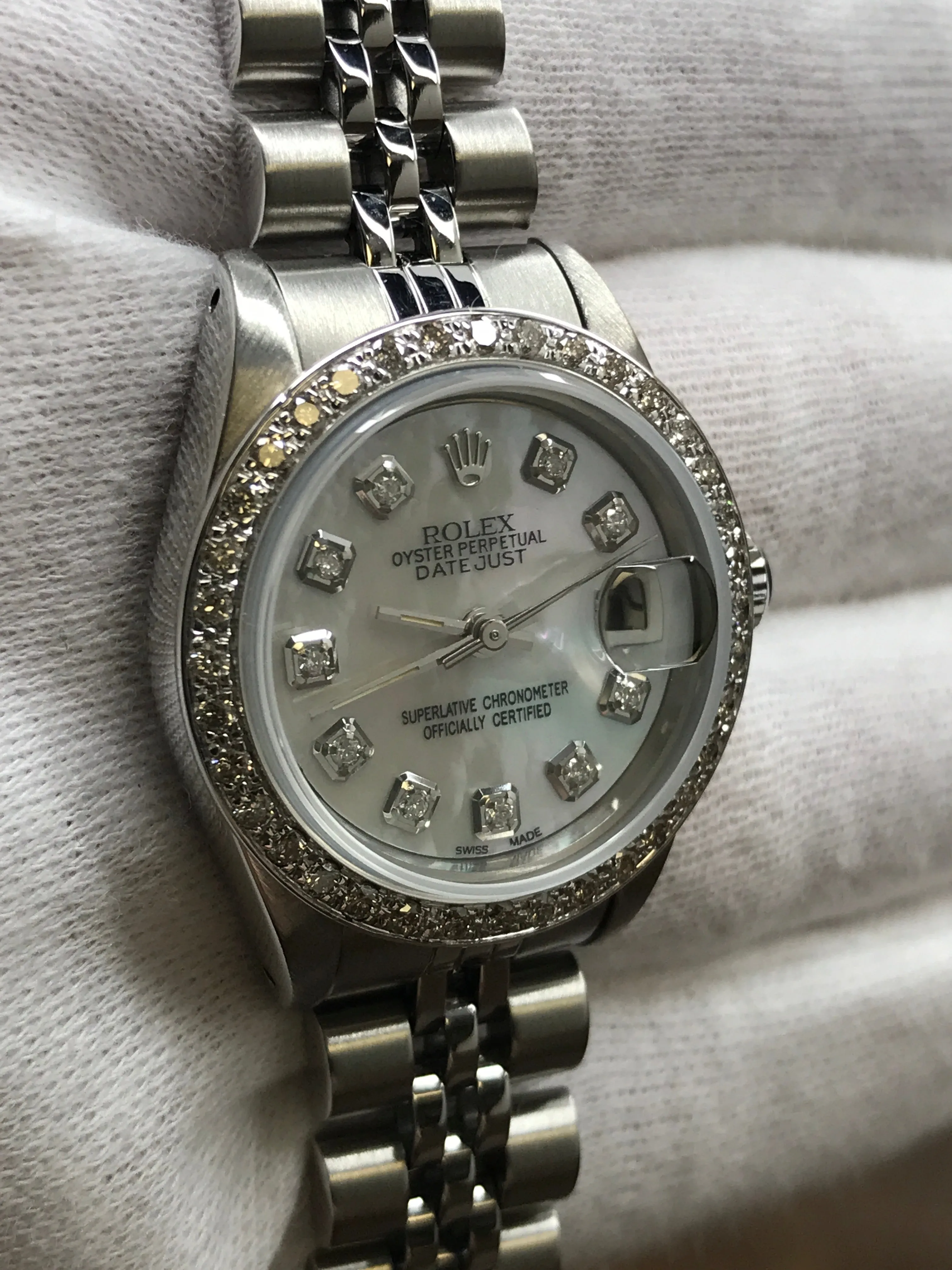 Rolex Date 26mm 69160 Custom MOP Diamond Dial Automatic Women's Watch