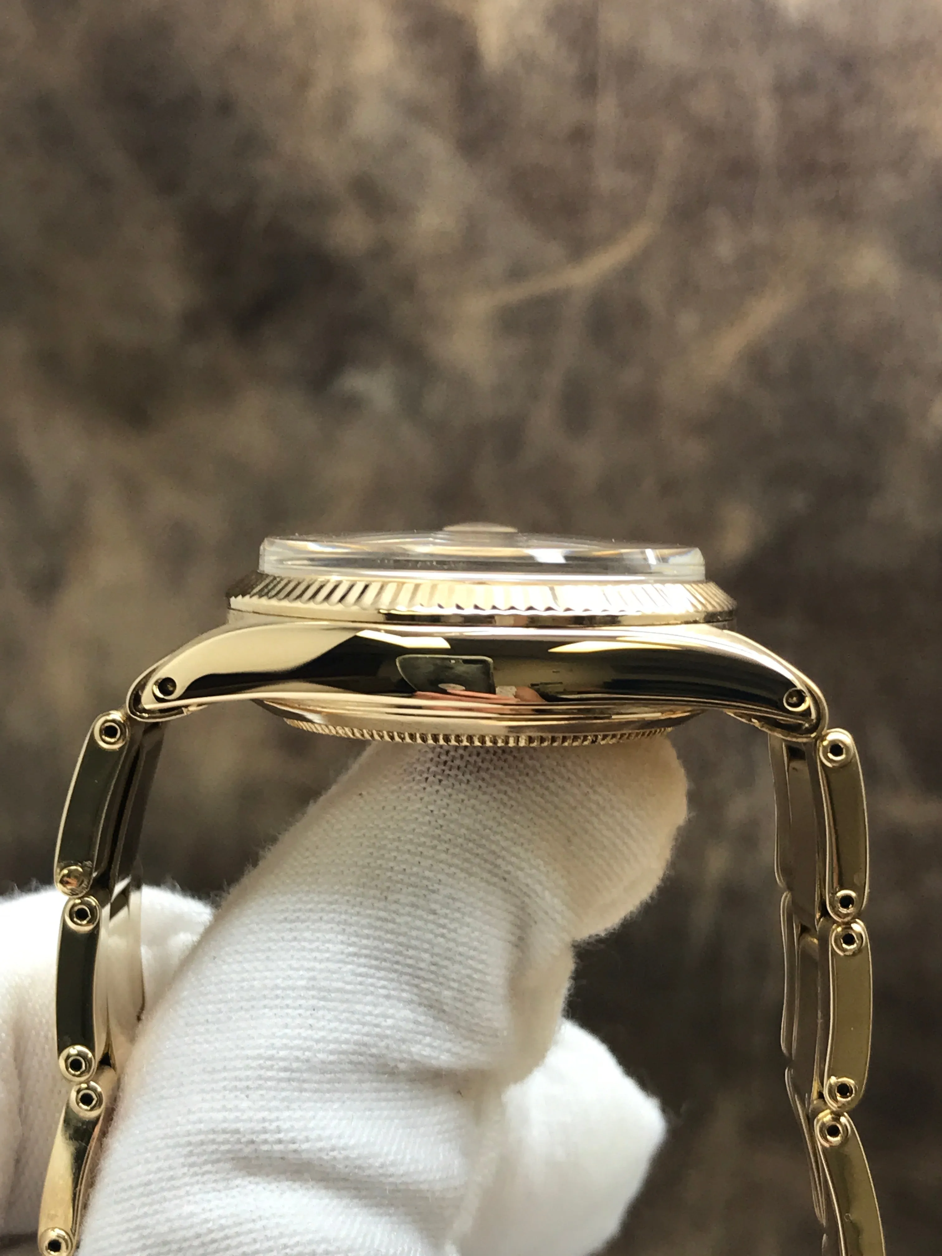 Rolex Date 31mm 6627 Gold-tone Dial Automatic Watch