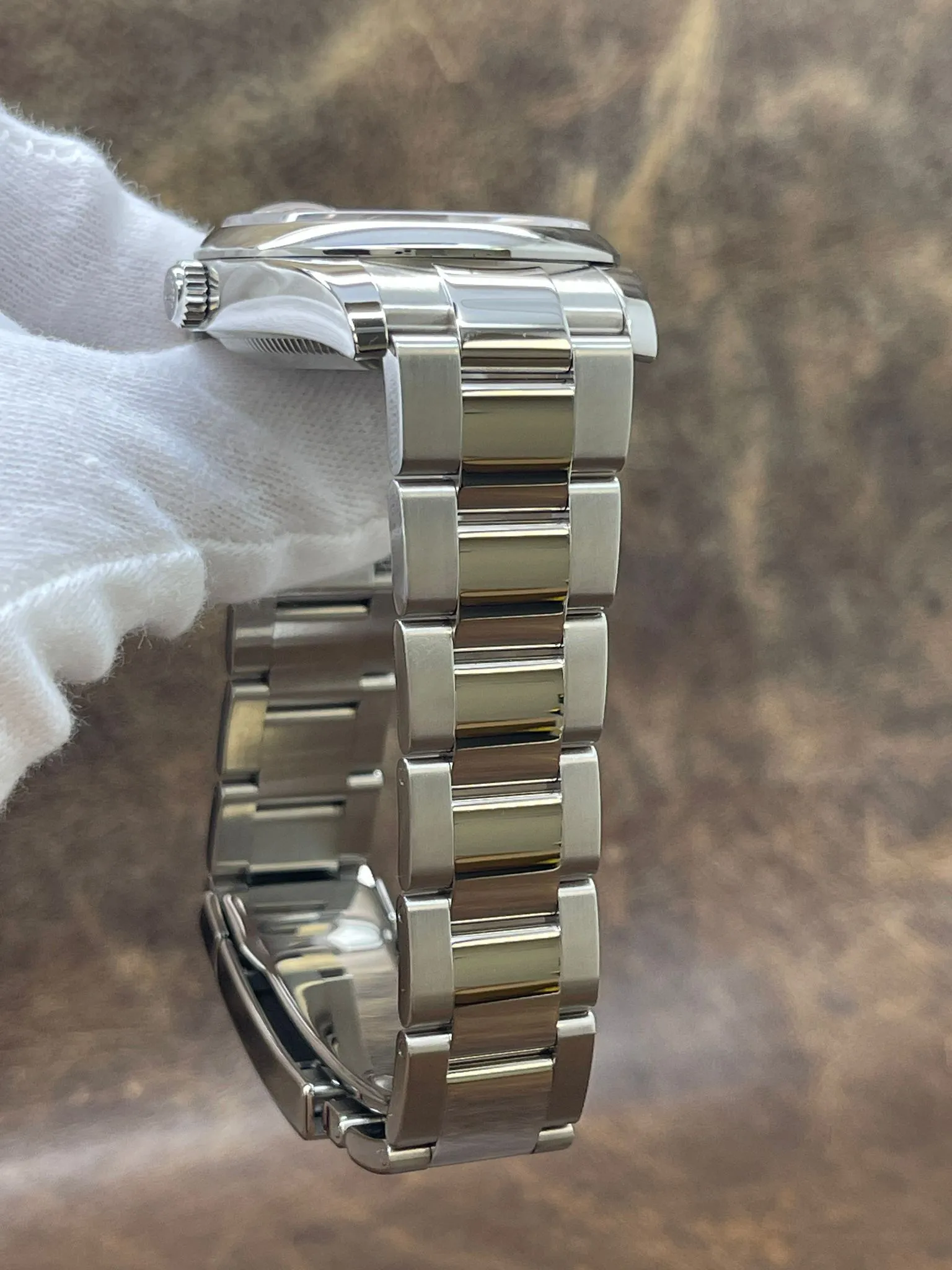 Rolex Date 34mm 115200 Salmon Dial Automatic Watch