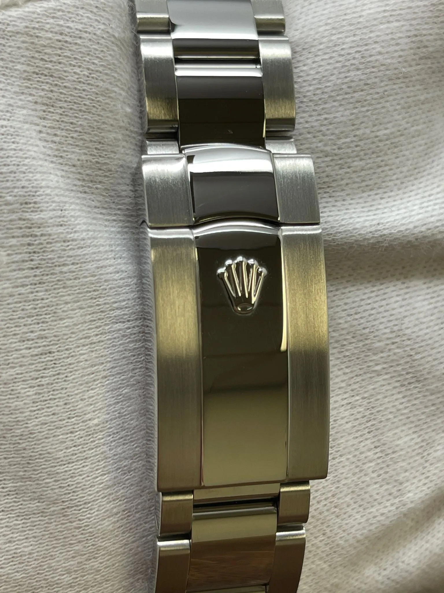 Rolex Date 34mm 115200 Salmon Dial Automatic Watch