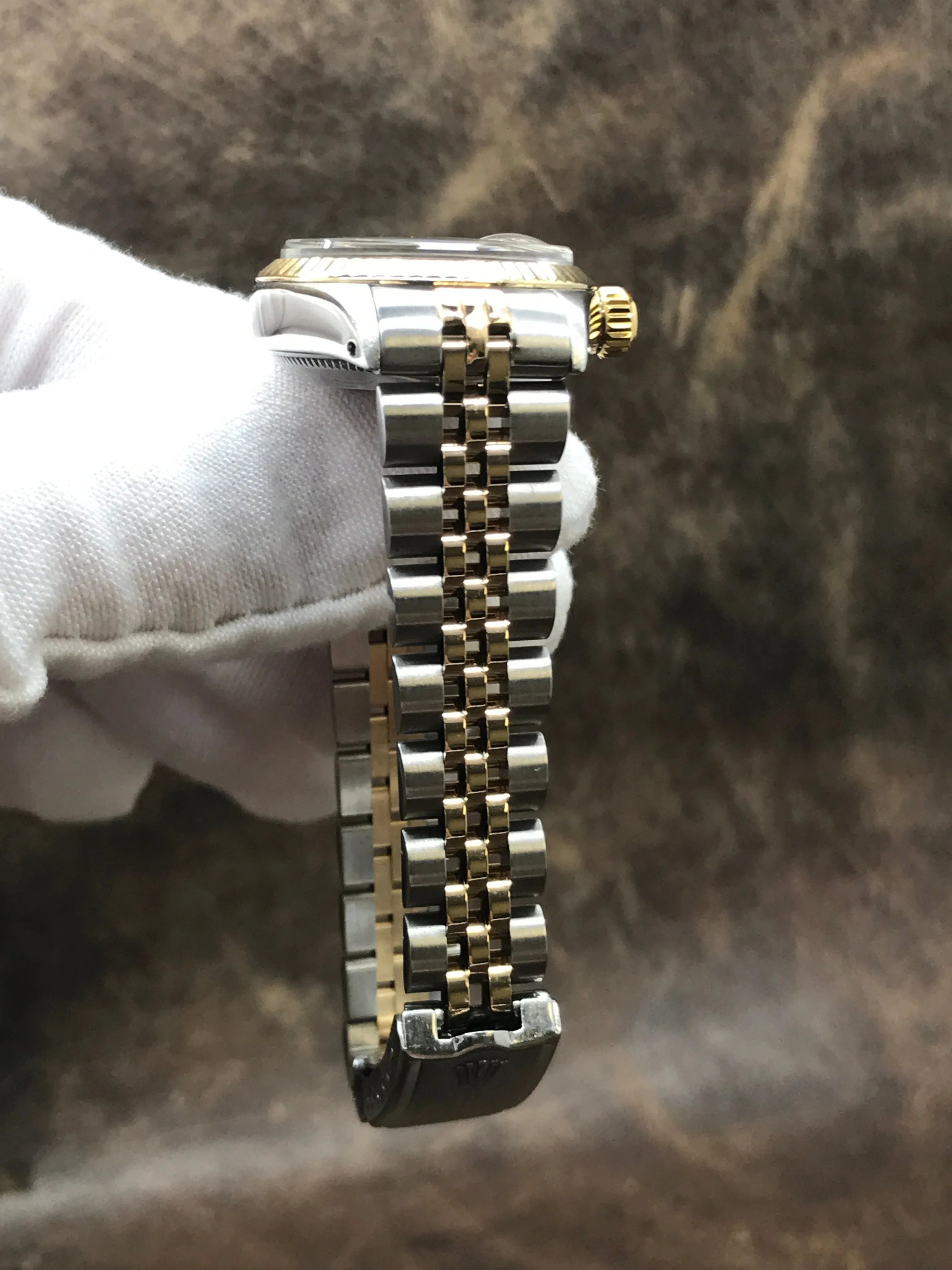 Rolex Datejust 26mm 6917 Custom MOP Diamond Dial Automatic Women's Watch