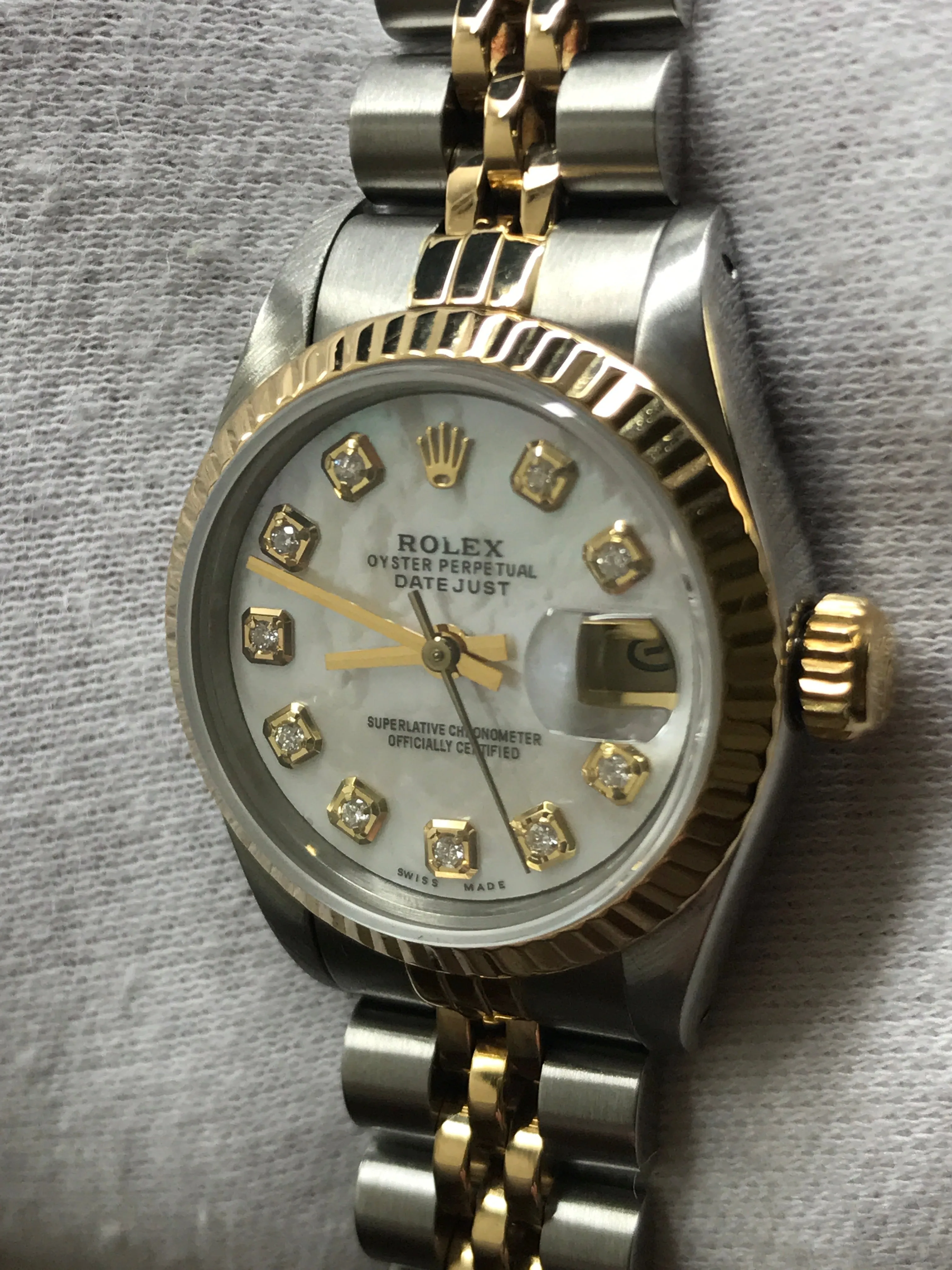 Rolex Datejust 26mm 69173 Custom MOP Diamond Dial Automatic Women's Watch