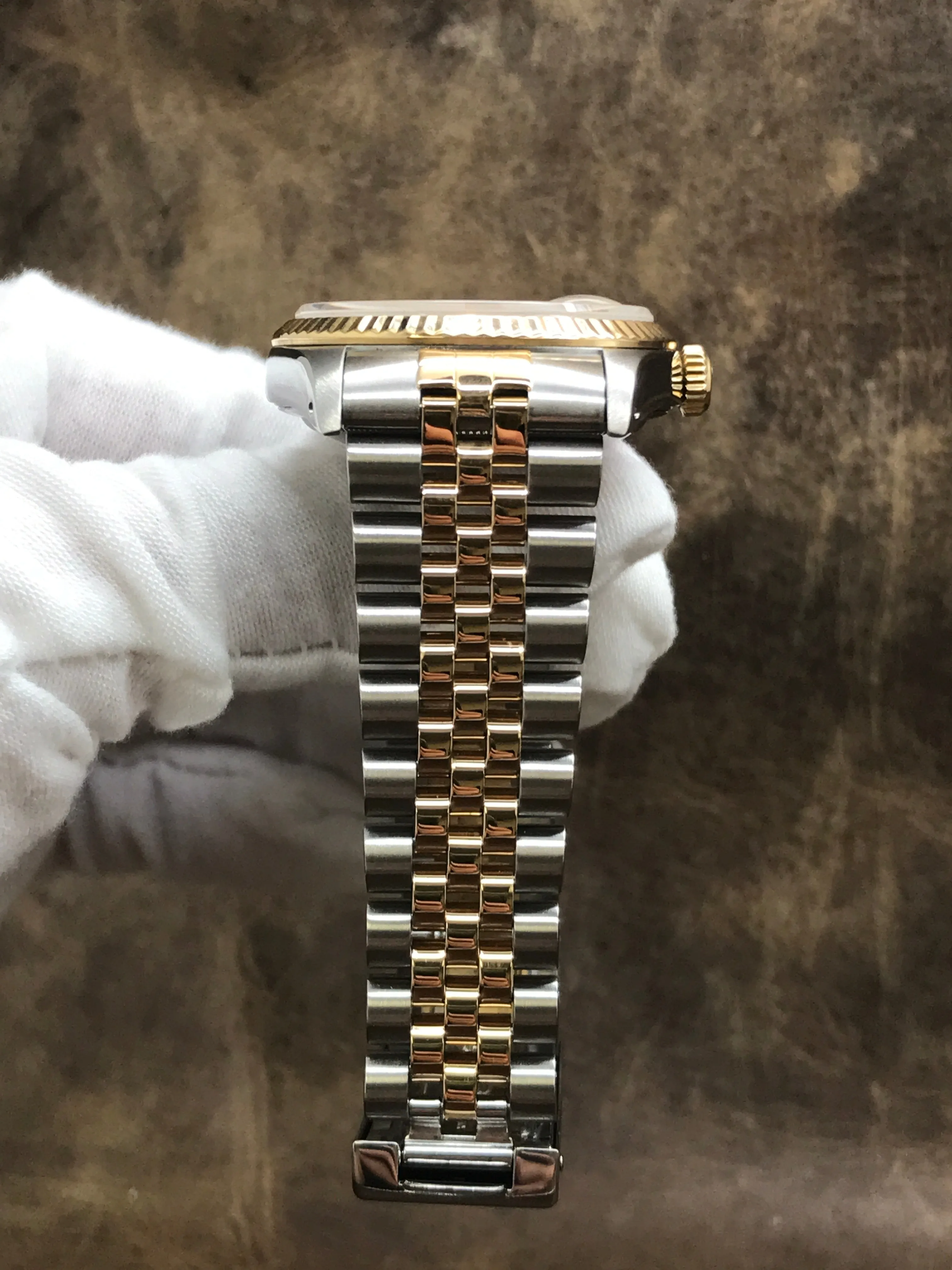 Rolex Datejust 36mm 16233 Champagne Dial Automatic Watch