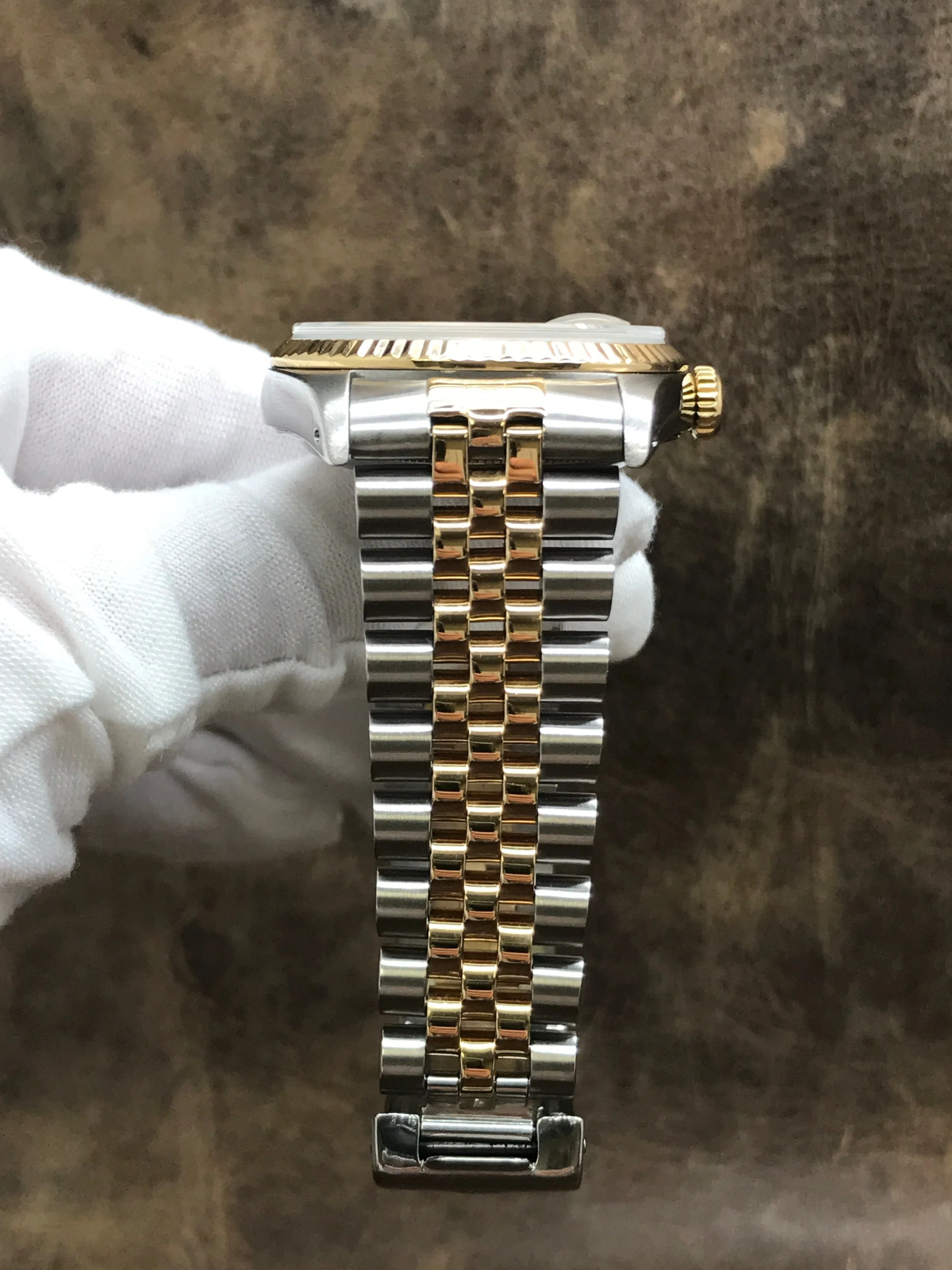 Rolex Datejust 36mm 16233 Champagne Dial Automatic Watch