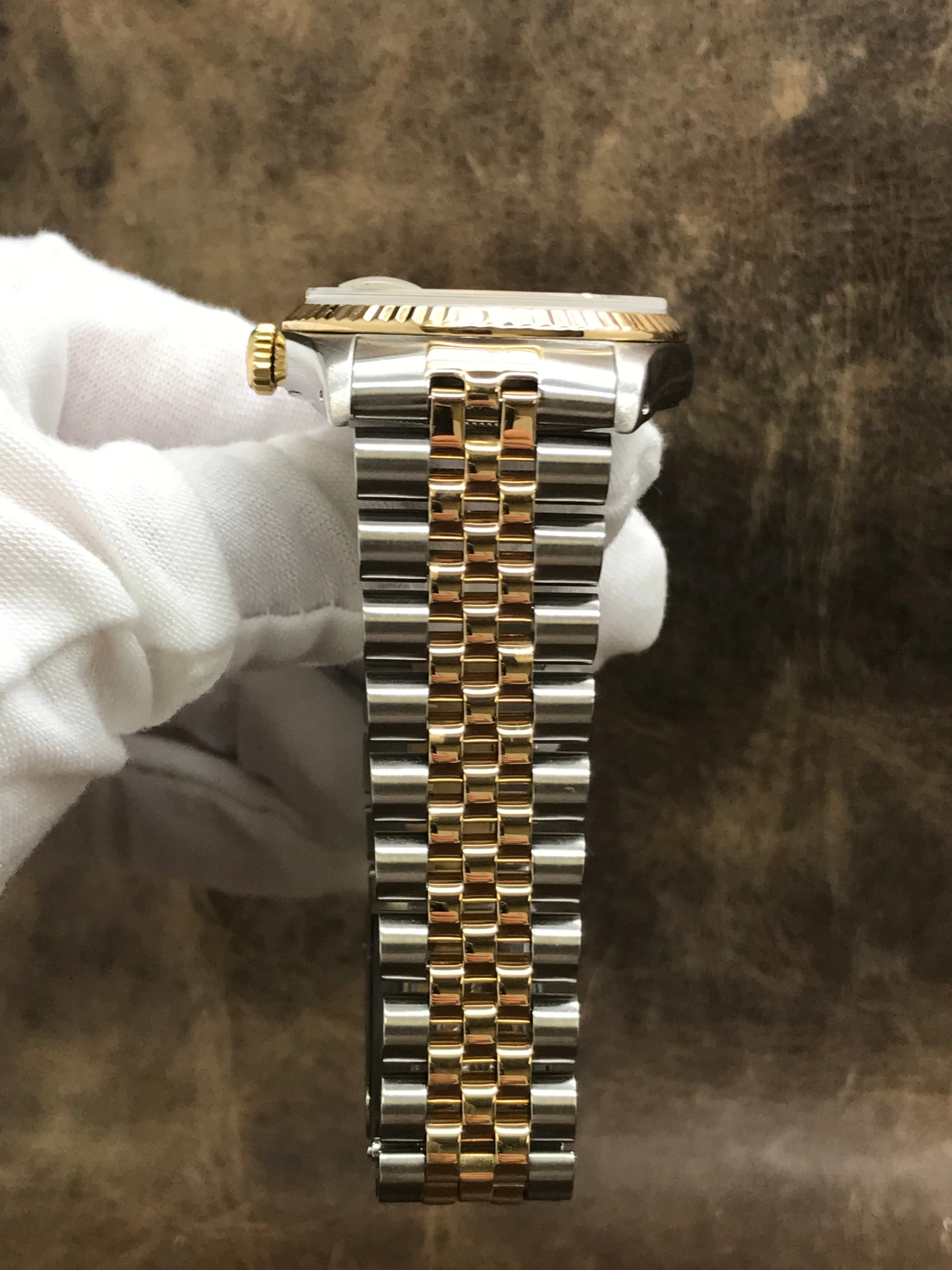 Rolex Datejust 36mm 16233 Champagne Dial Automatic Watch