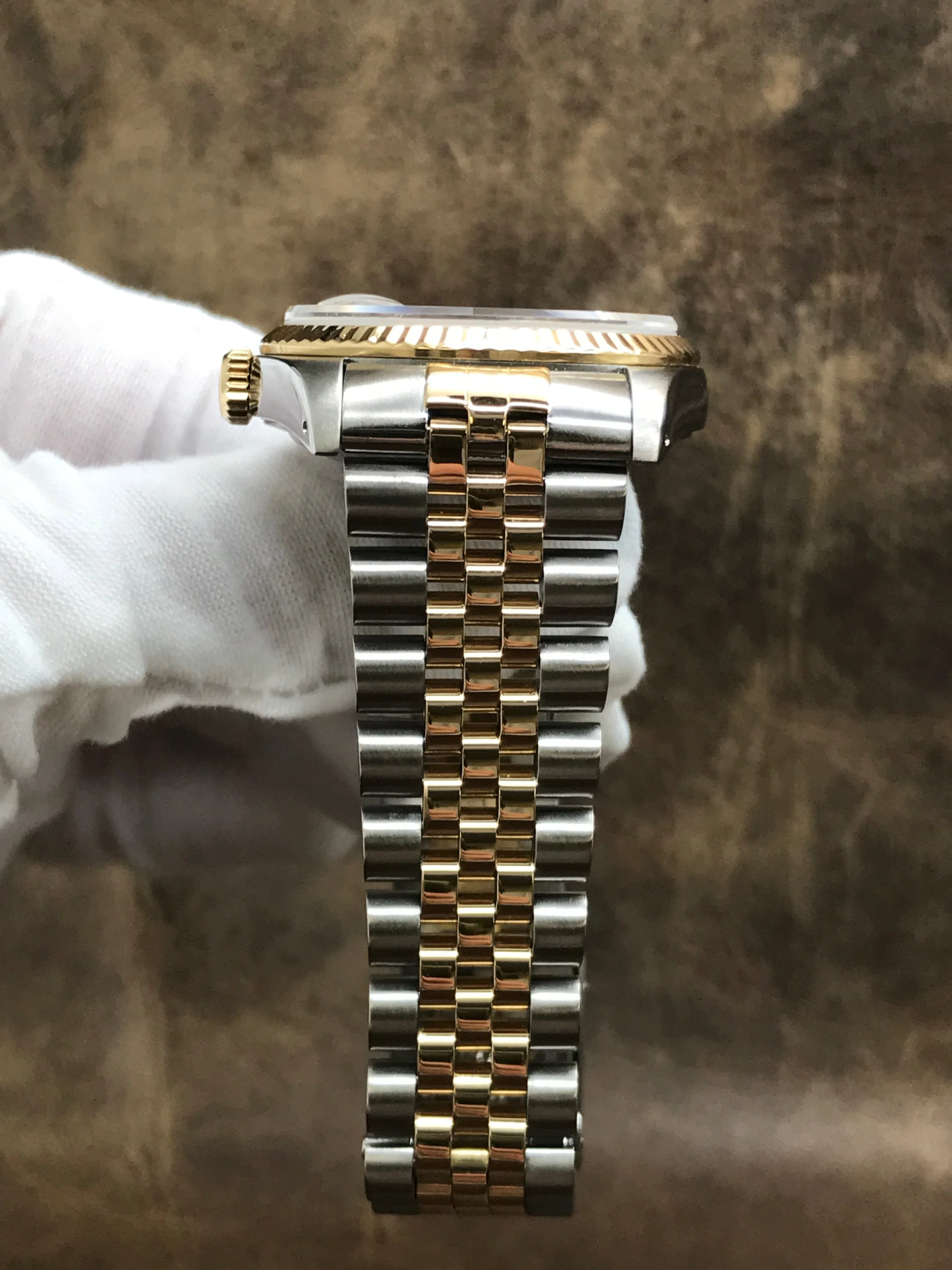 Rolex Datejust 36mm 16233 Silver Dial Automatic Watch