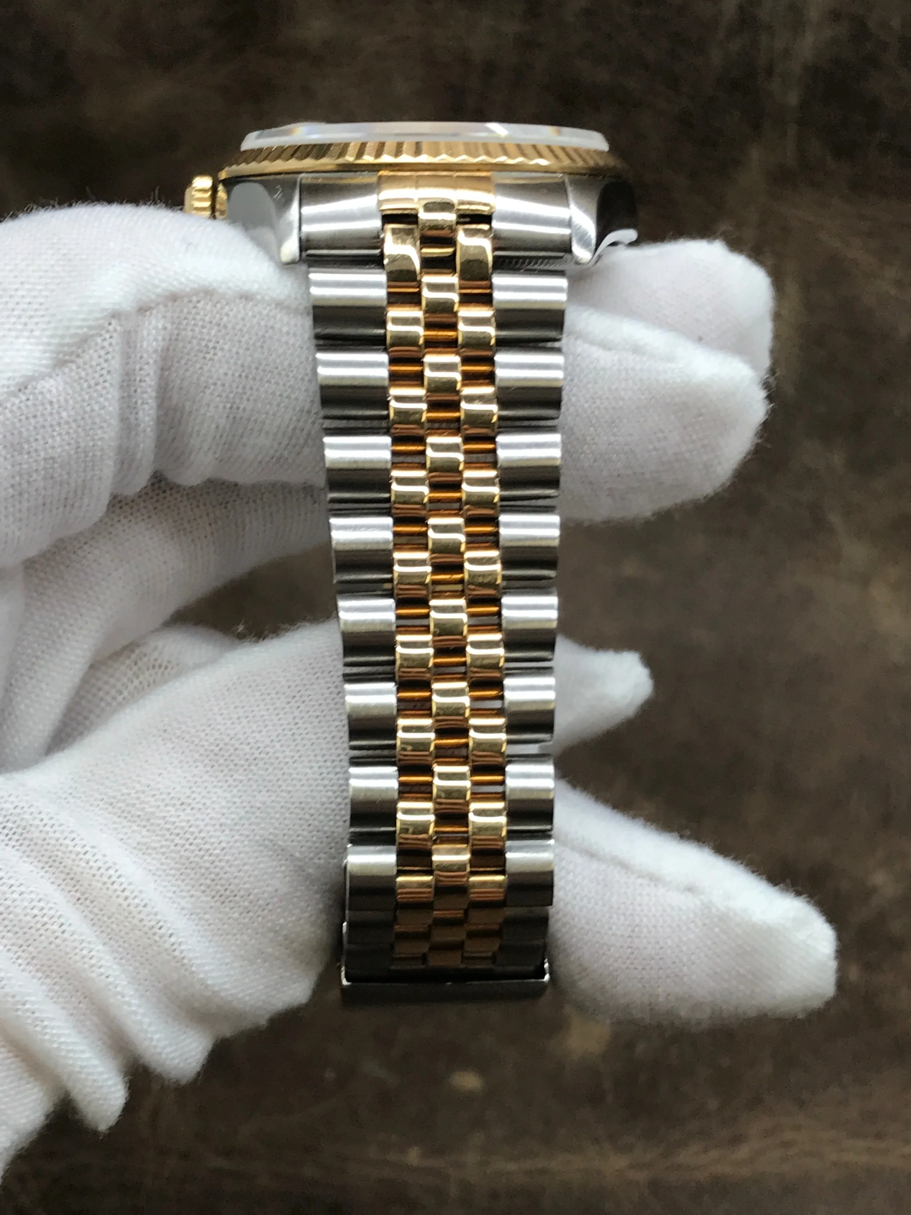 Rolex Datejust 36mm 16233 White Dial Automatic Watch