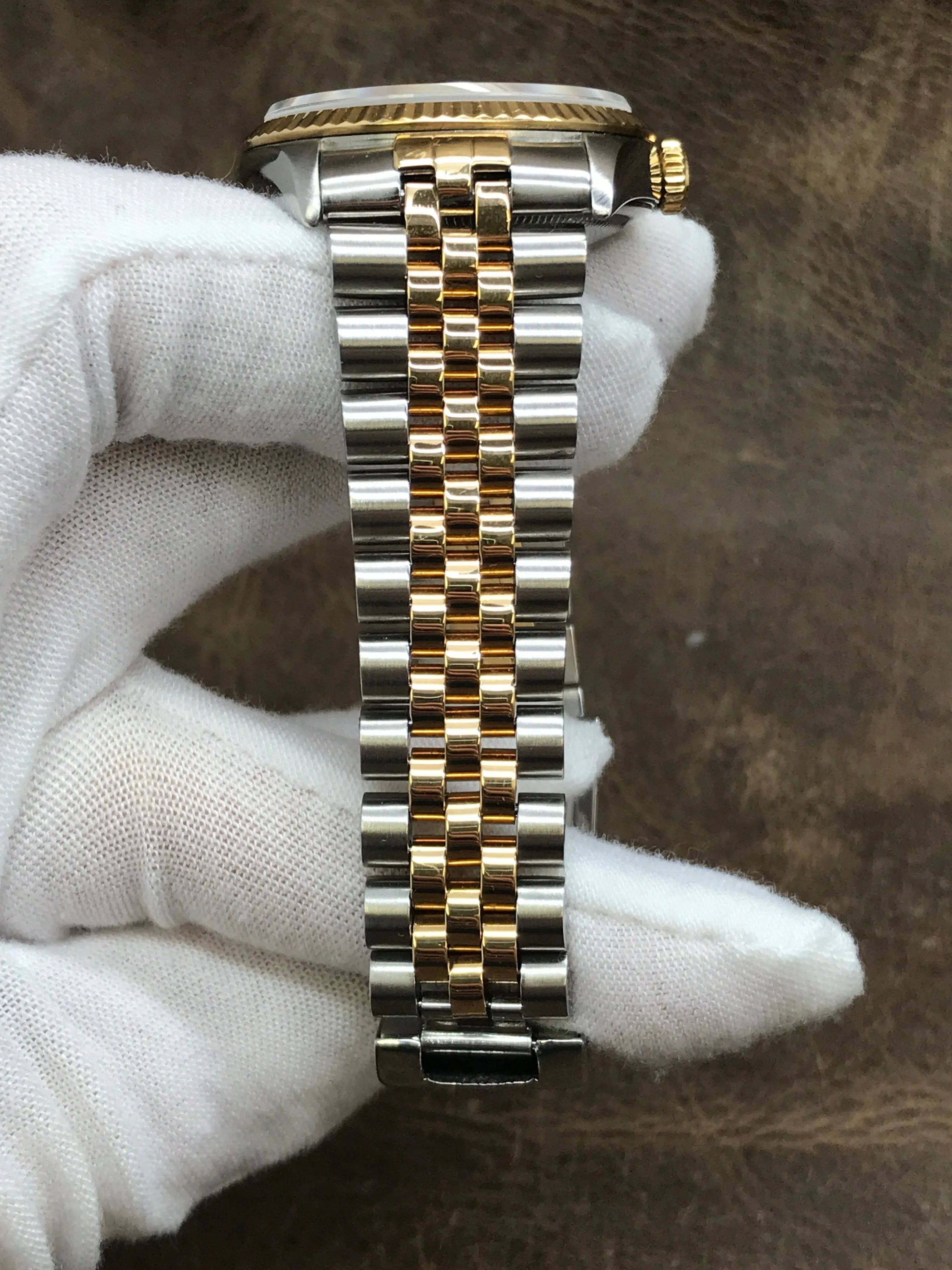 Rolex Datejust 36mm 16233 White Dial Automatic Watch