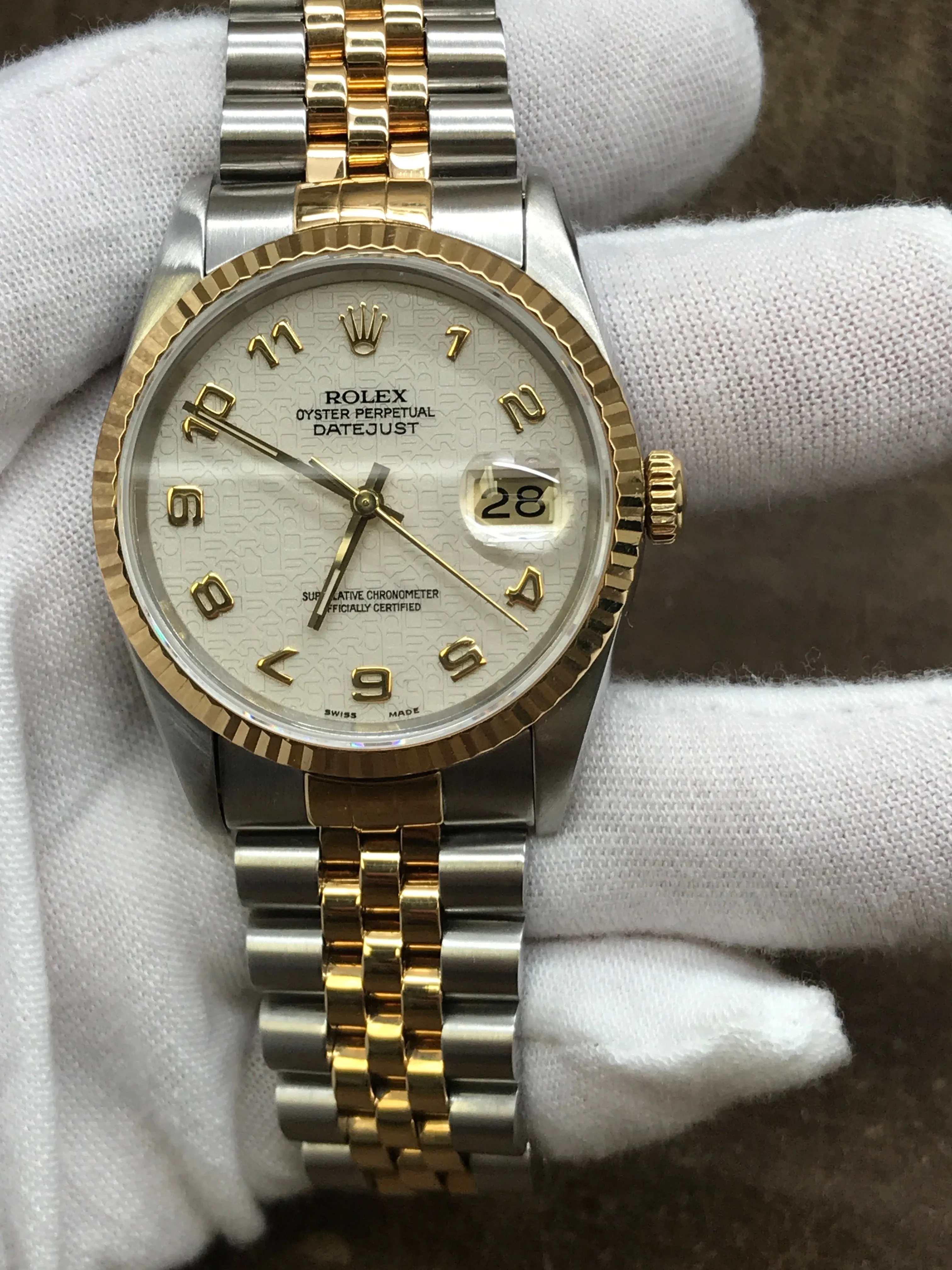 Rolex Datejust 36mm 16233 White Dial Automatic Watch
