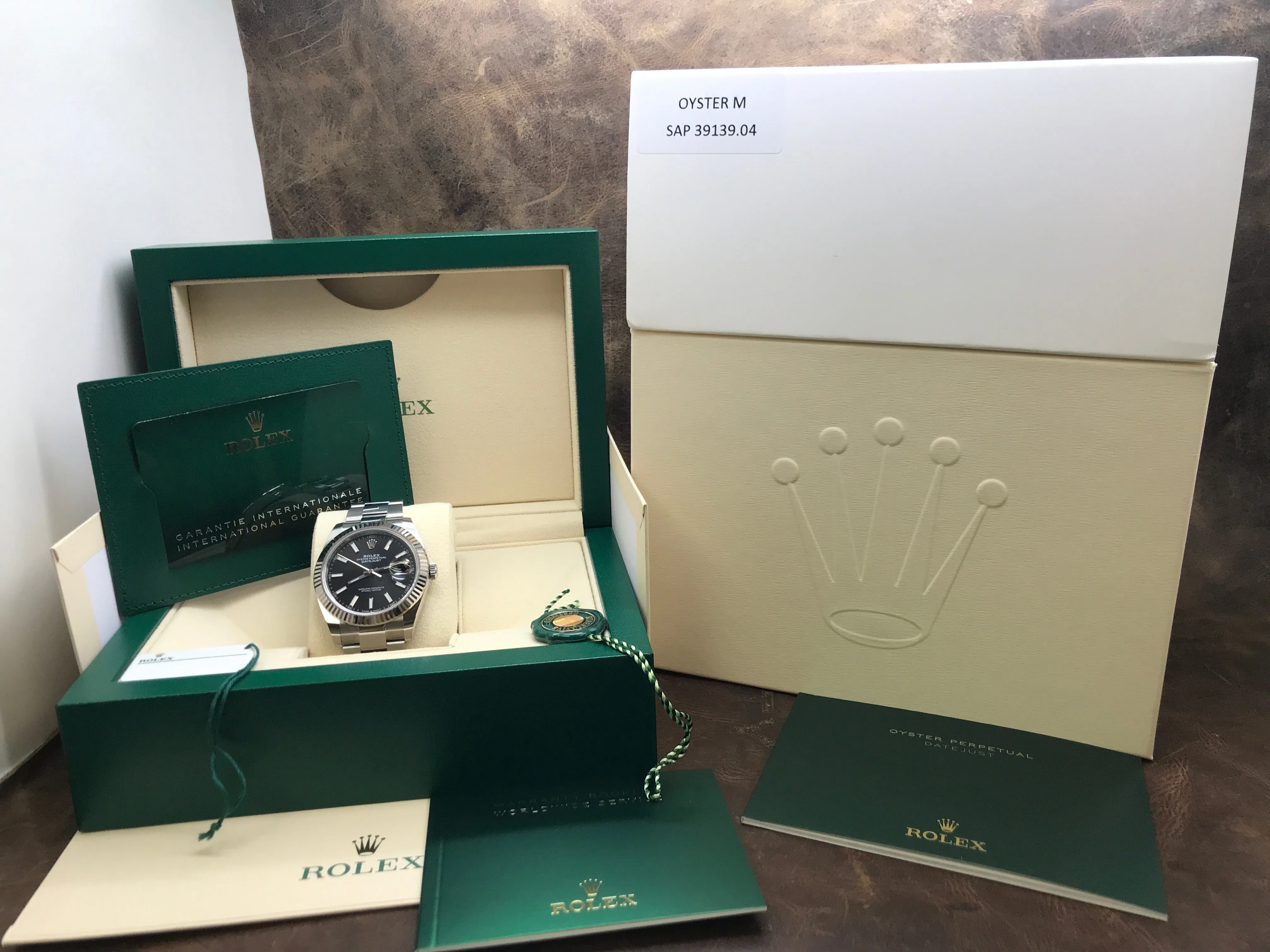 Rolex Datejust 41 126334 Black Dial Automatic Men's Watch