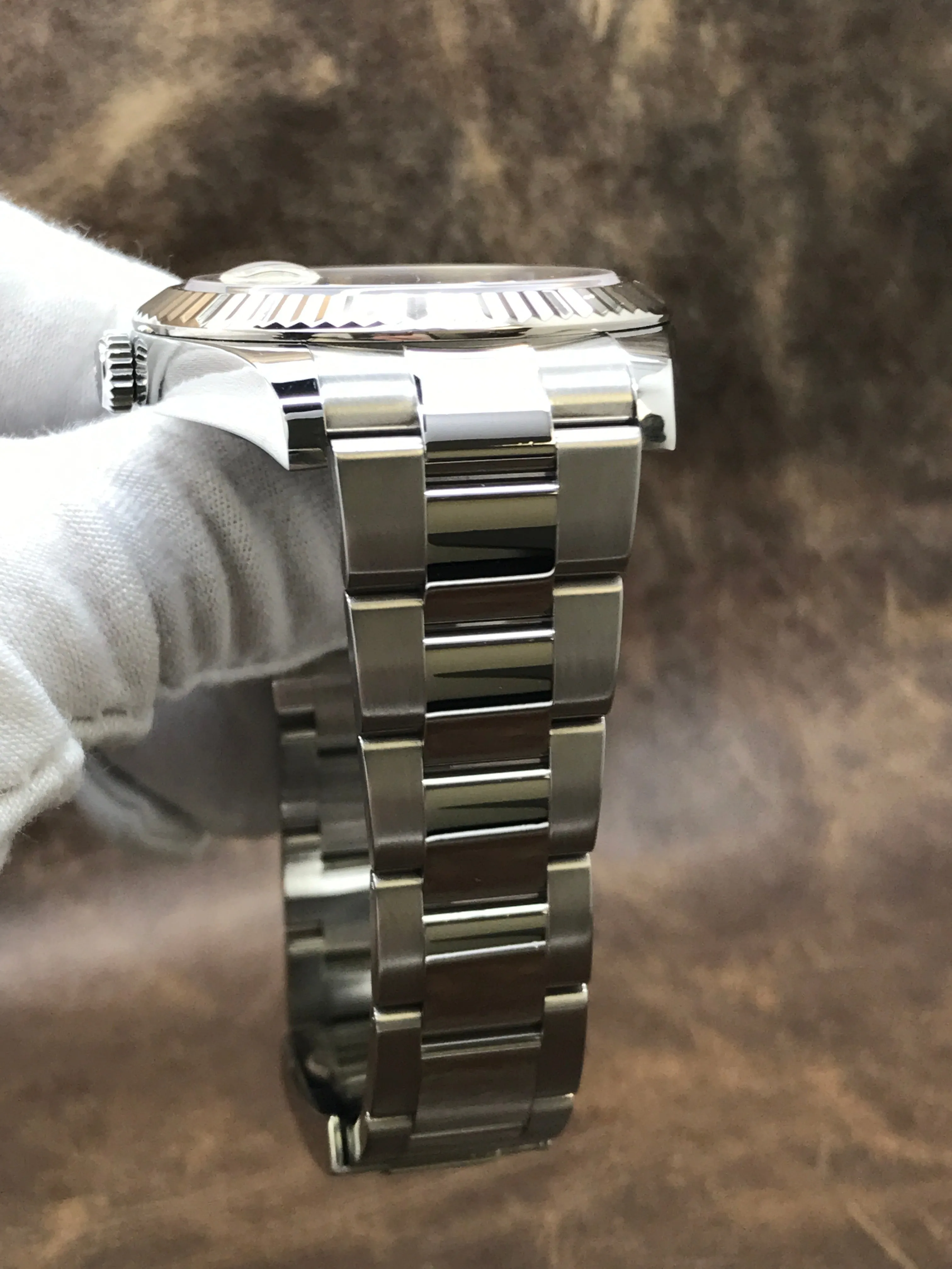 Rolex Datejust II 41mm 116334 Silver Dial Automatic Men's Watch