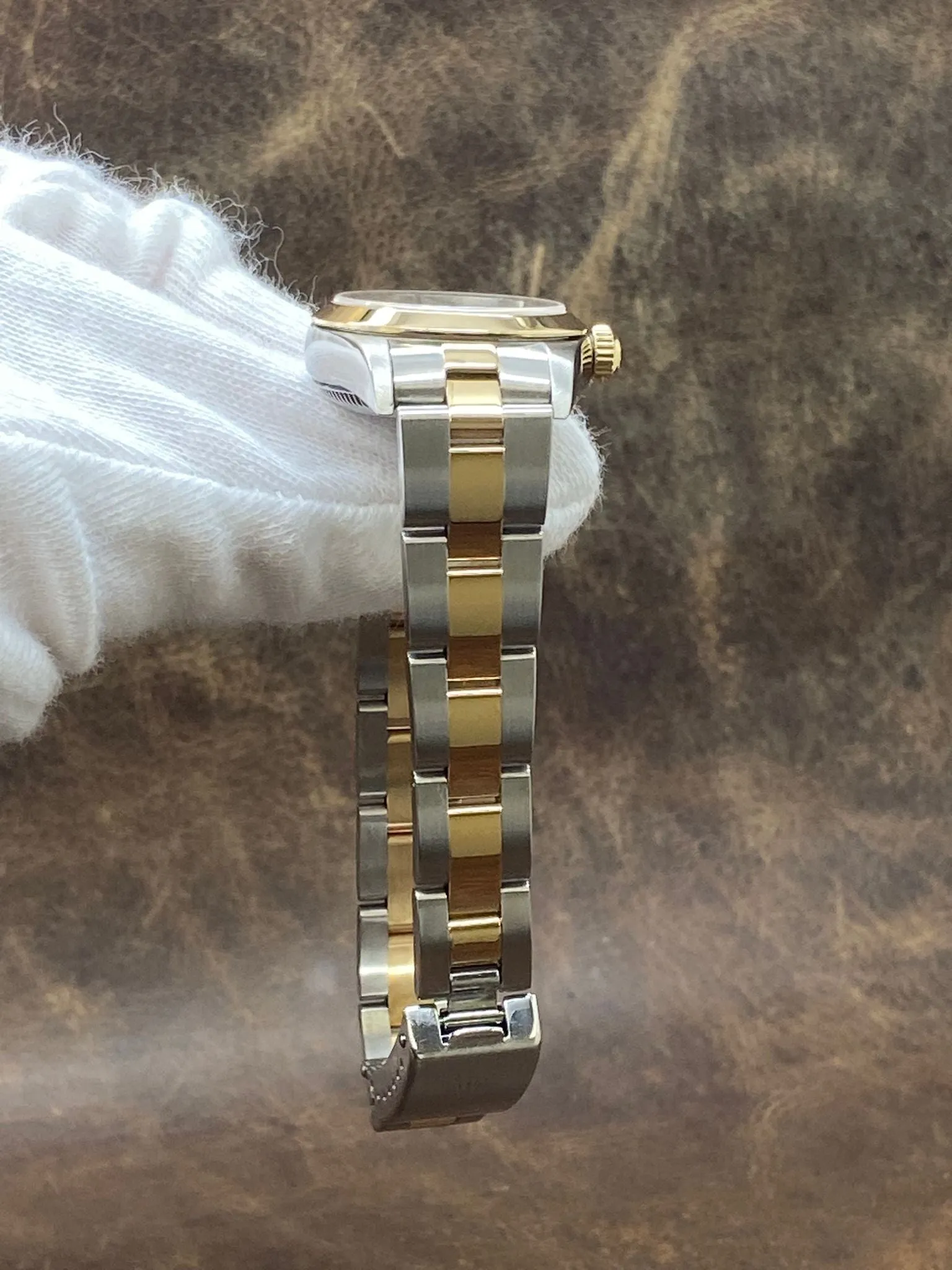 Rolex Oyster Perpetual 26mm 76183 Silver Dial Automatic Women's Watch