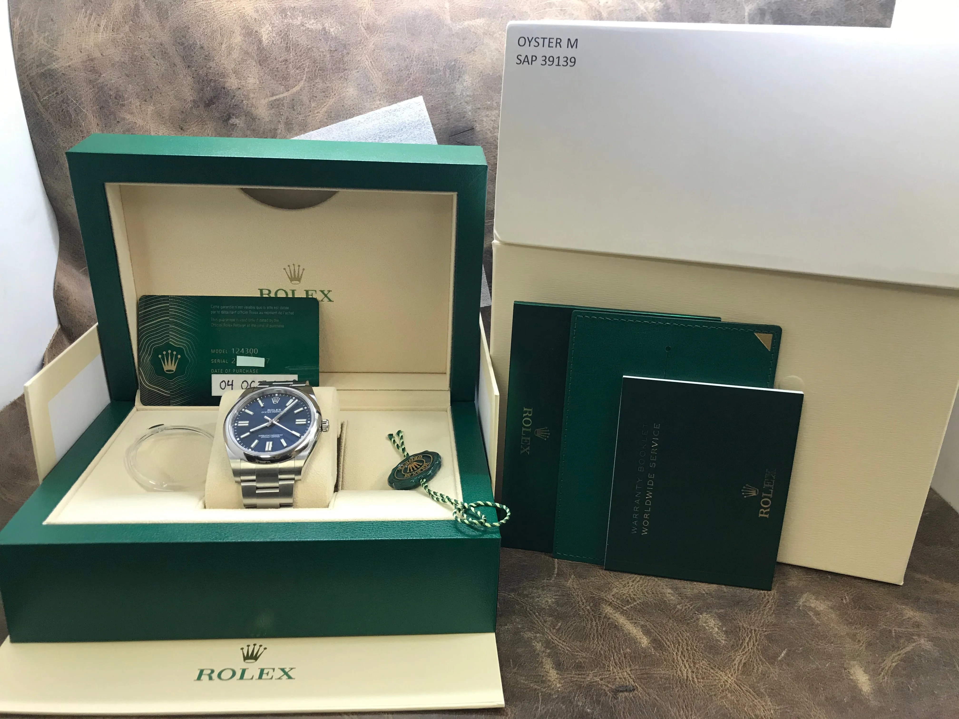 Rolex Oyster Perpetual 41 124300 Blue Dial Automatic Men's Watch