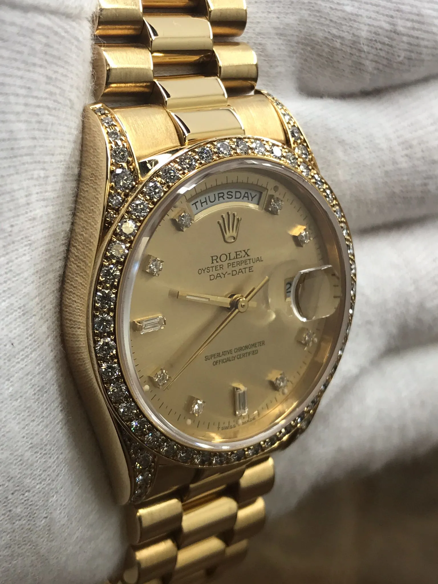 Rolex President Day Date Factory Diamonds 18338 Champagne Dial Automatic Men's Watch
