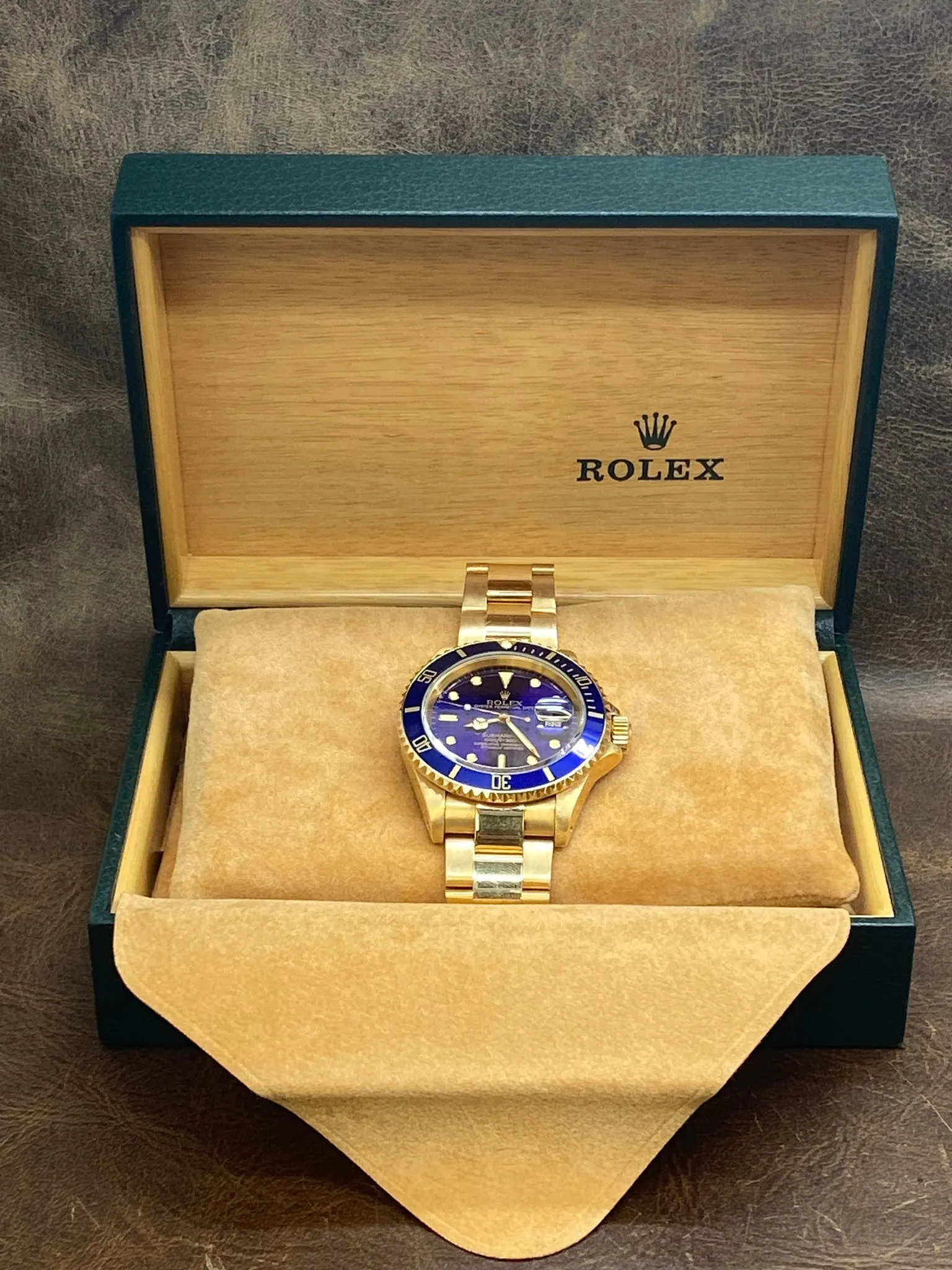 Rolex Submariner 18k Gold Unpolished 16618 Blue Dial Automatic Men's Watch